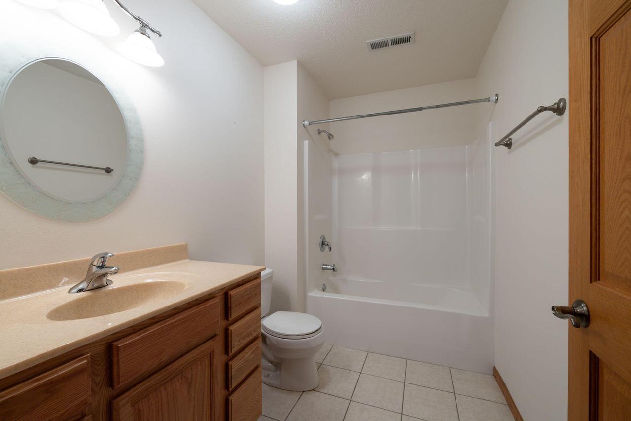 3767 Emerald DRIVE EAST East