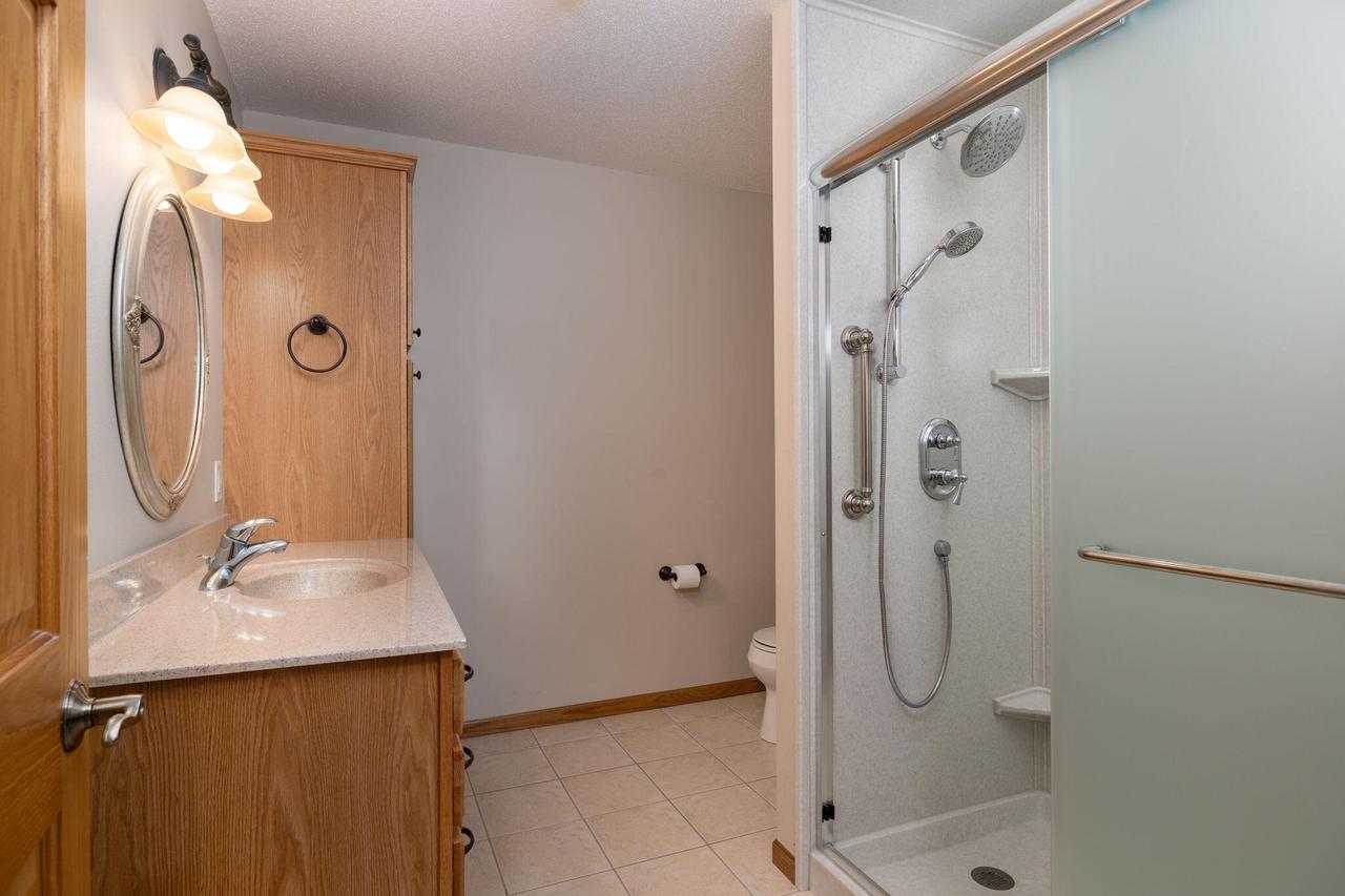 3767 Emerald DRIVE EAST East