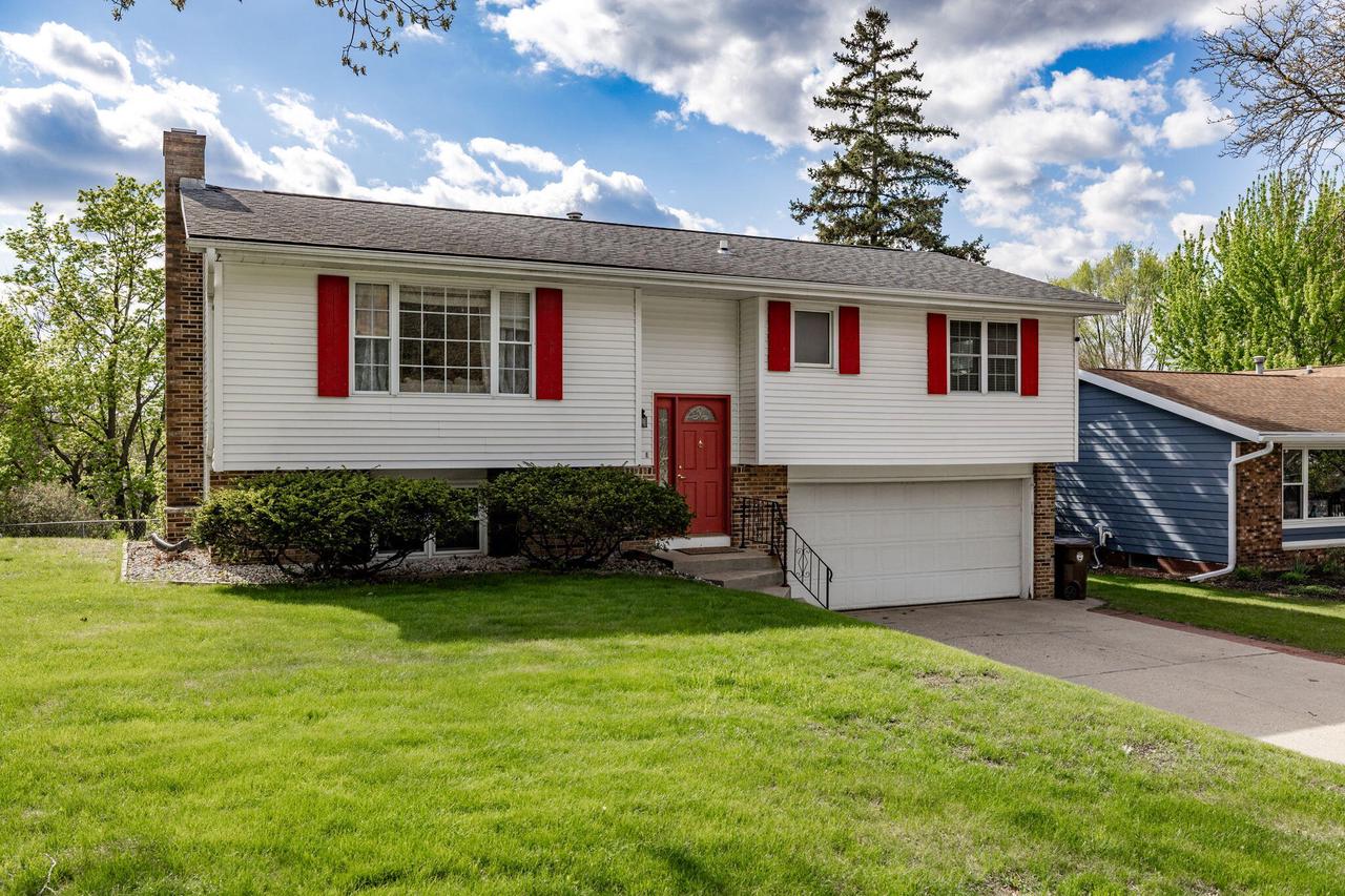 629 Hanson COURT