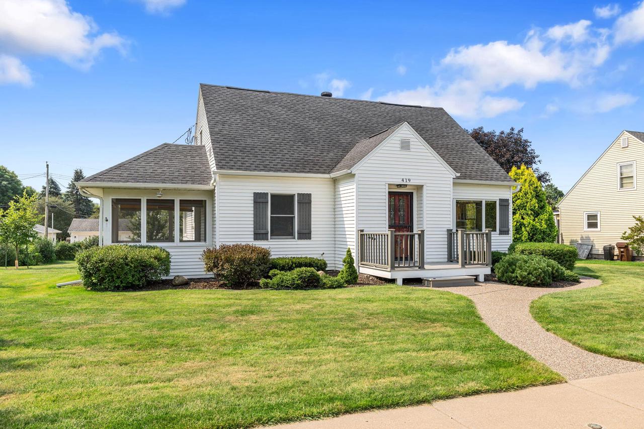 419 Garland STREET W W