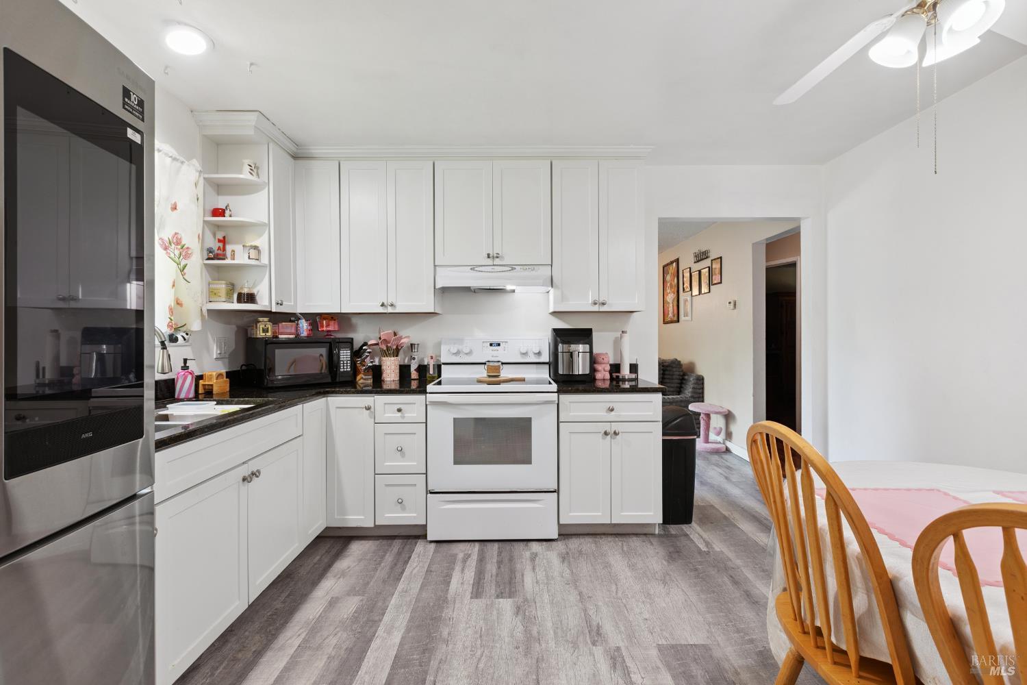 147-149 Buena Vida Ct