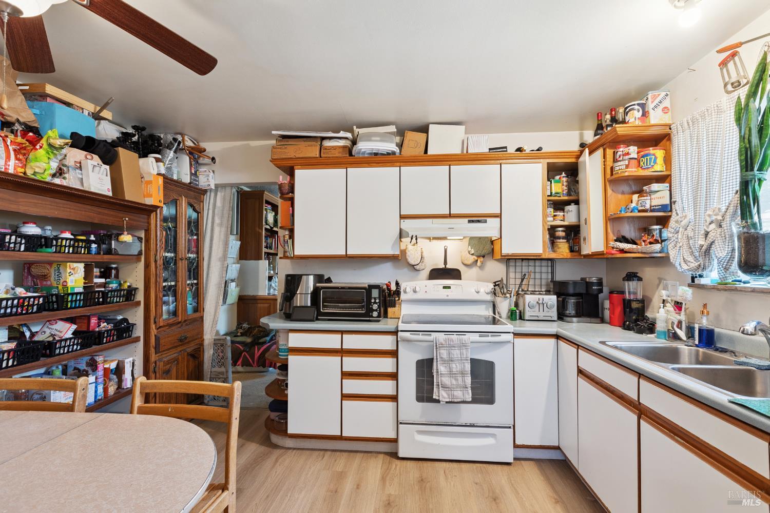 147-149 Buena Vida Ct