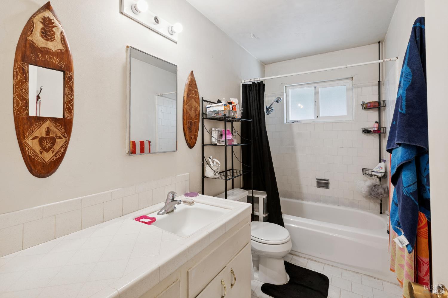 147-149 Buena Vida Ct