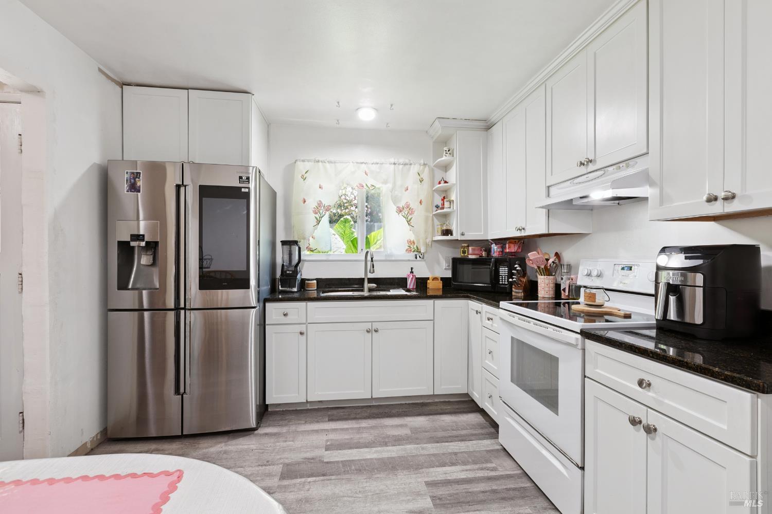 147-149 Buena Vida Ct