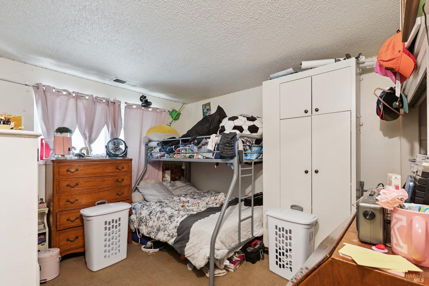 147-149 Buena Vida Ct