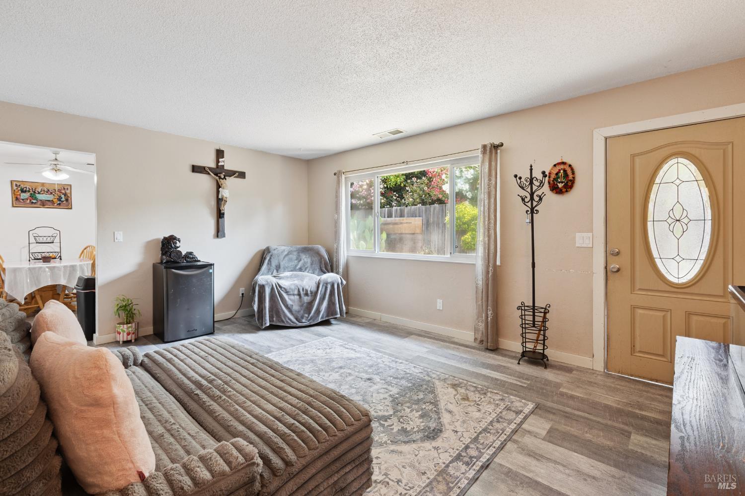 147-149 Buena Vida Ct