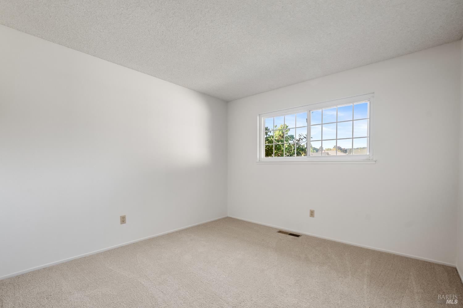 175 Temelec Cir