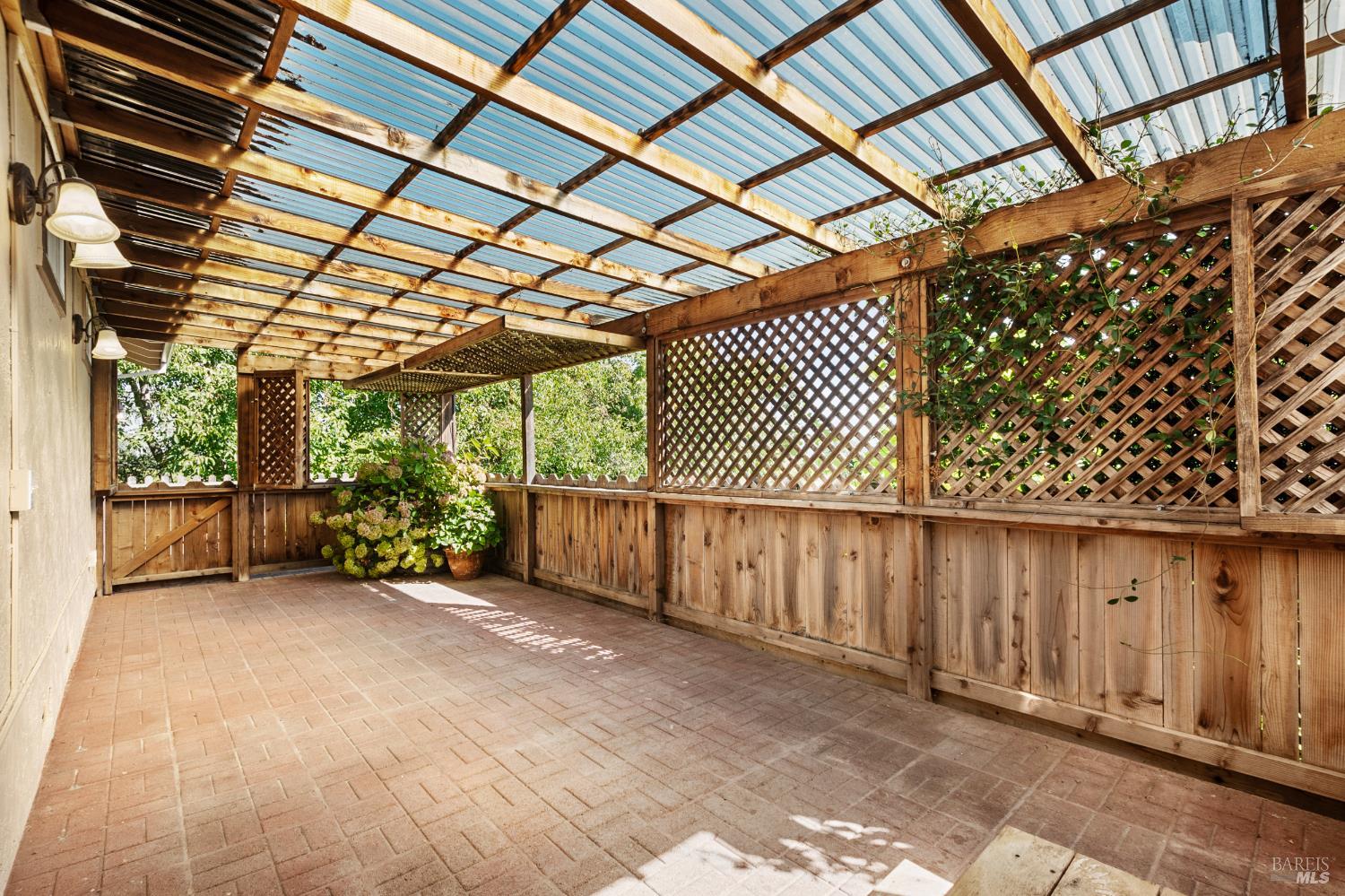 175 Temelec Cir