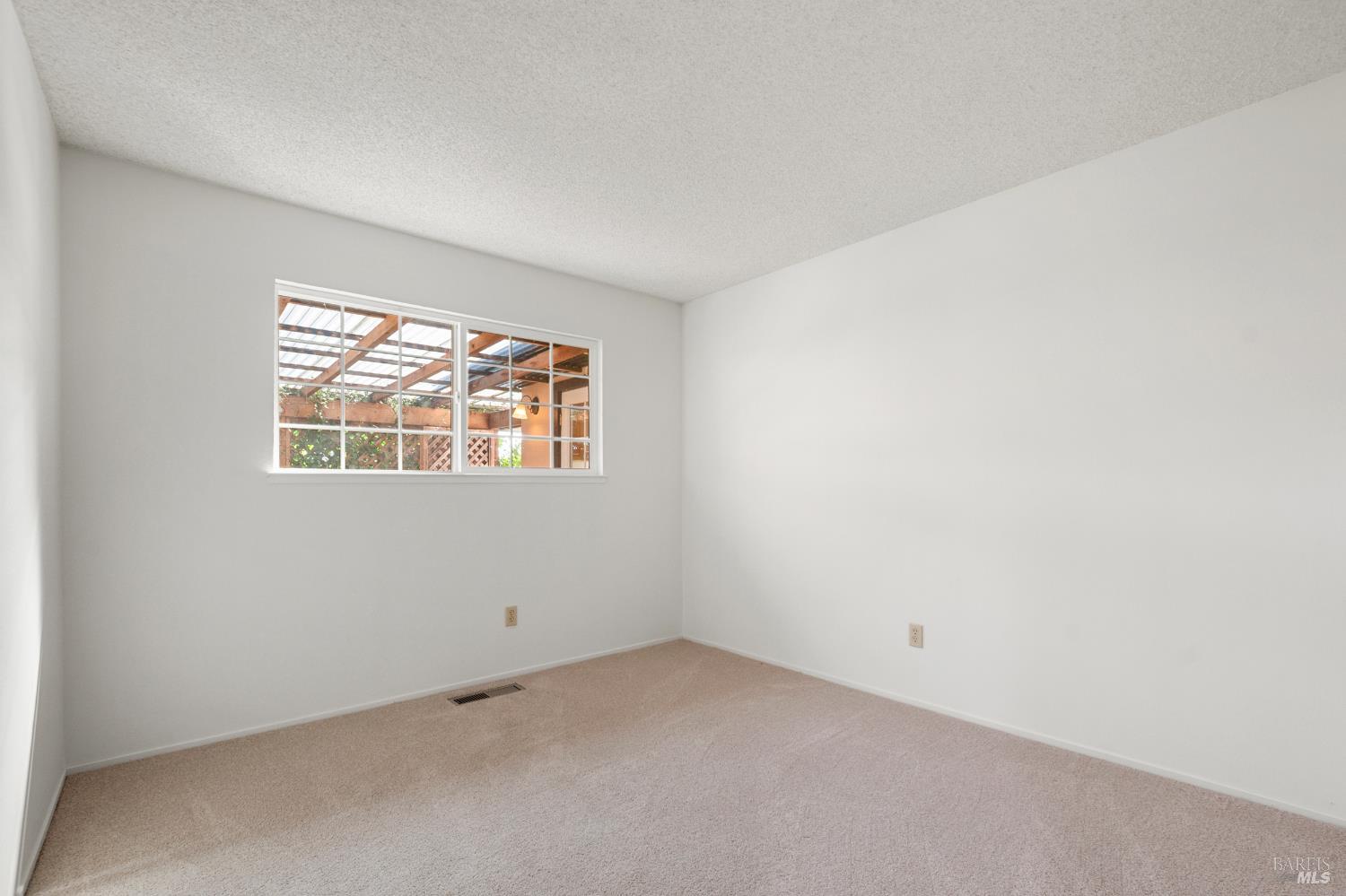 175 Temelec Cir