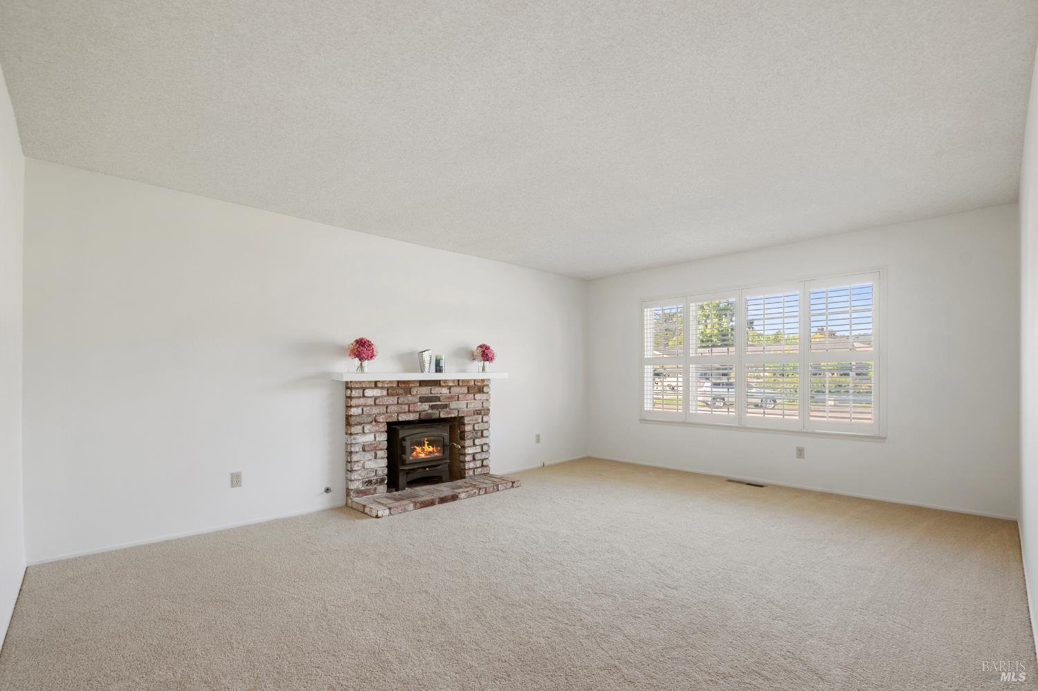 175 Temelec Cir