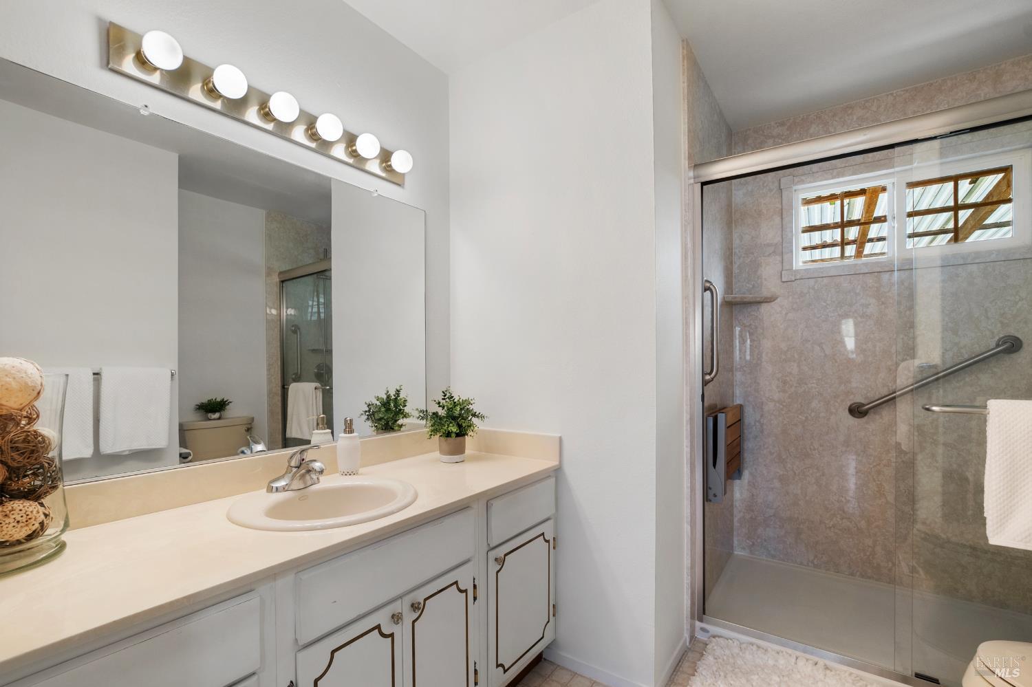175 Temelec Cir