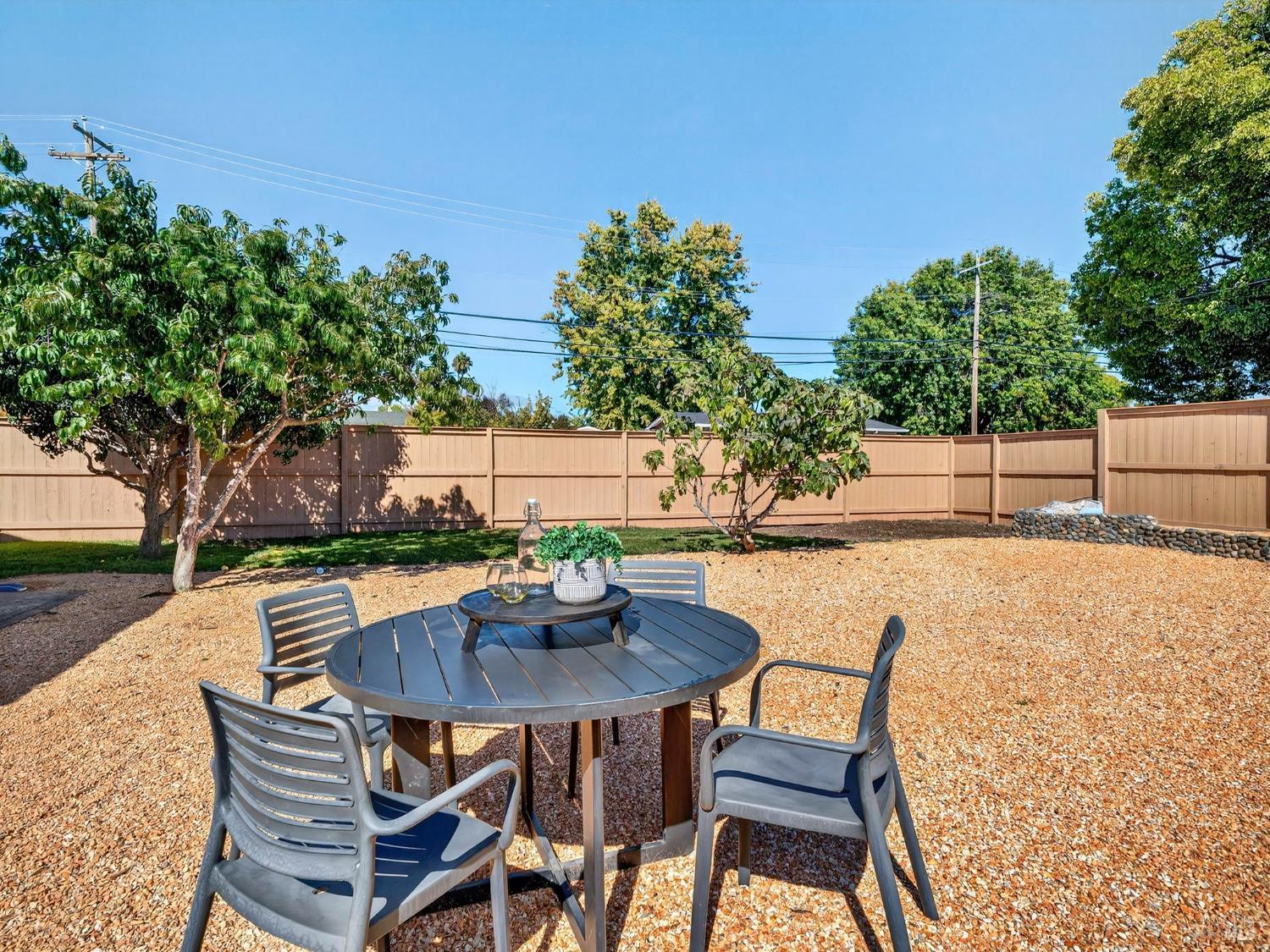 601 Reynolds Dr