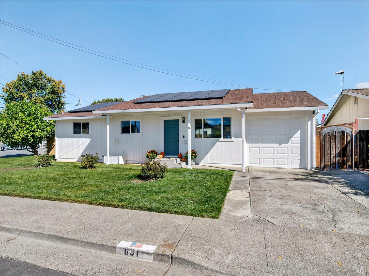 601 Reynolds Dr