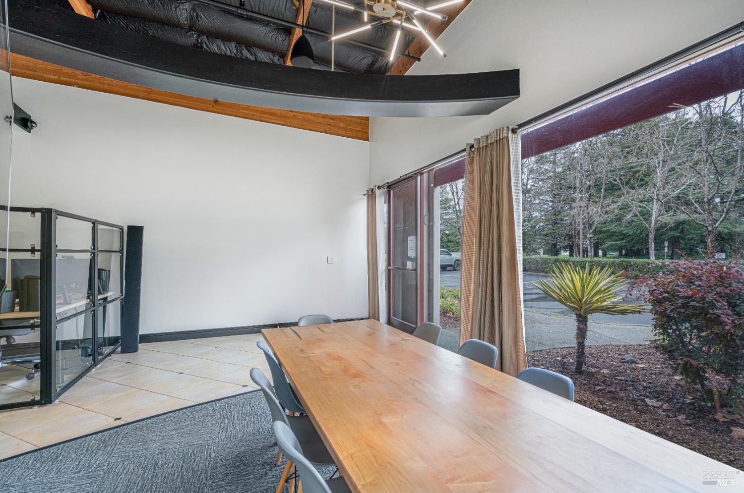 1800 Empire Industrial Court Unit: #4