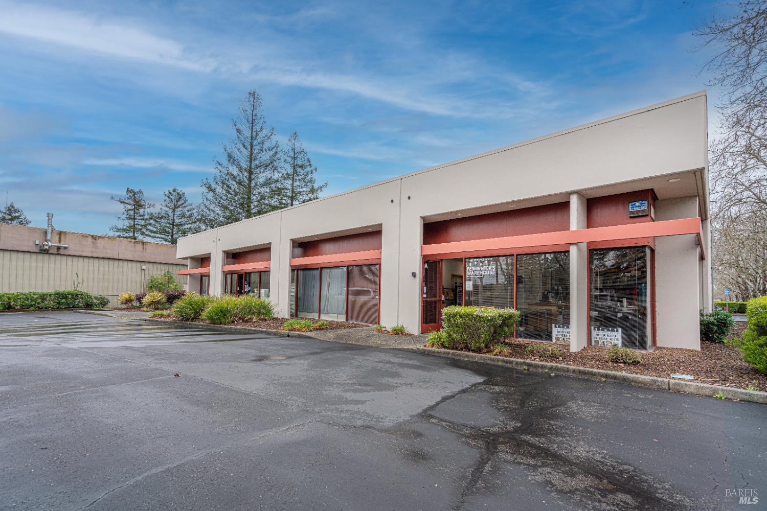 1800 Empire Industrial Court Unit: #4