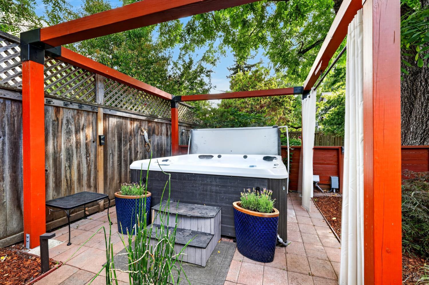 4622 Summerhays Place