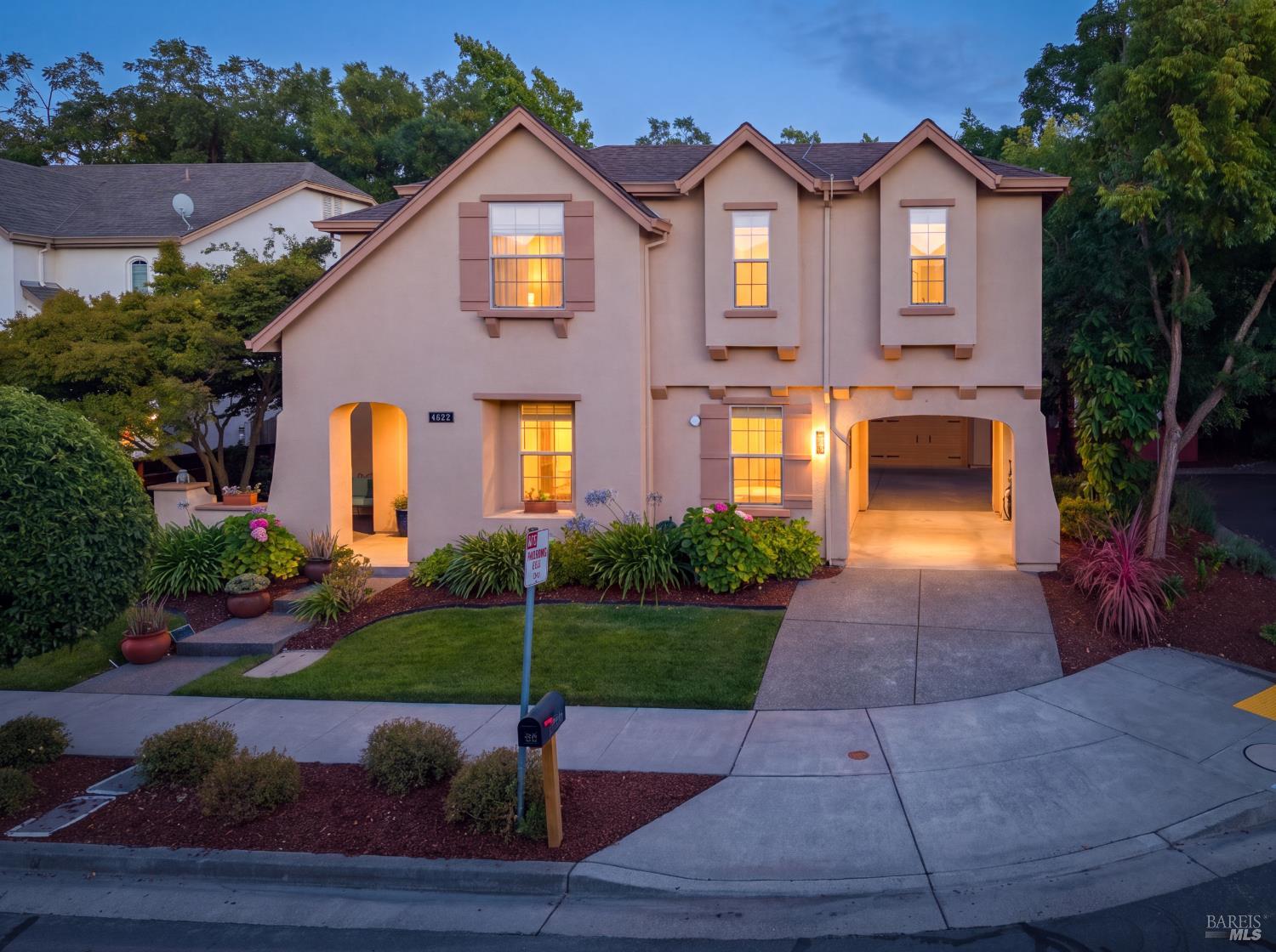 4622 Summerhays Place