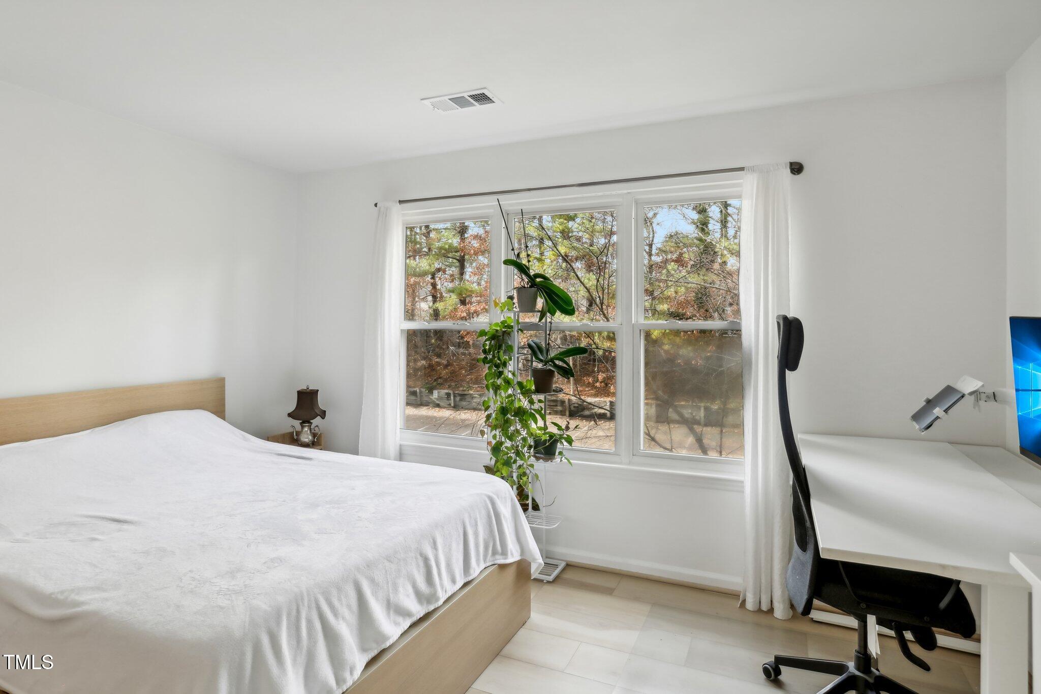 600 Audubon Lake Drive Unit: 08c32