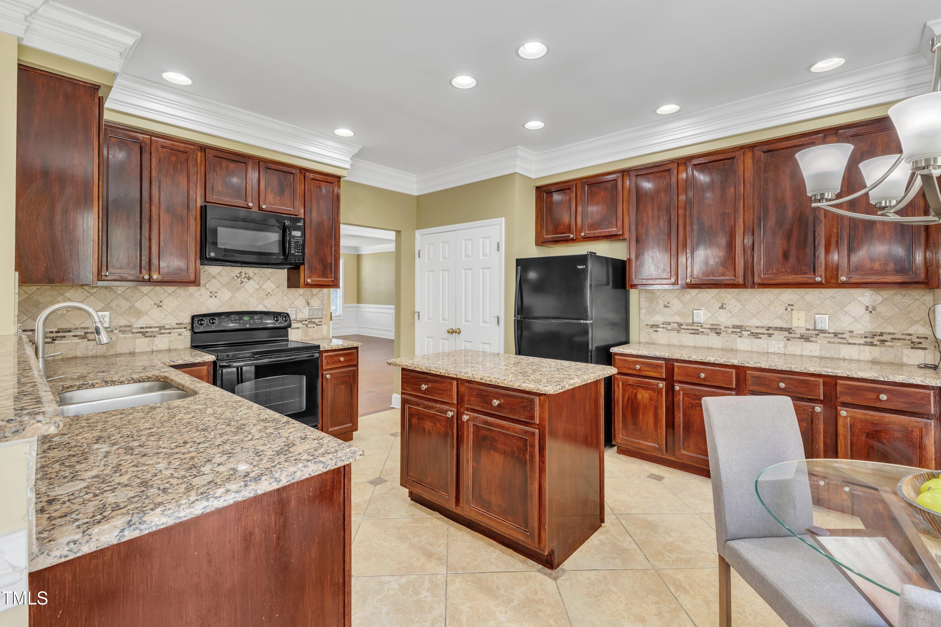 2224 Cedar Grove Drive