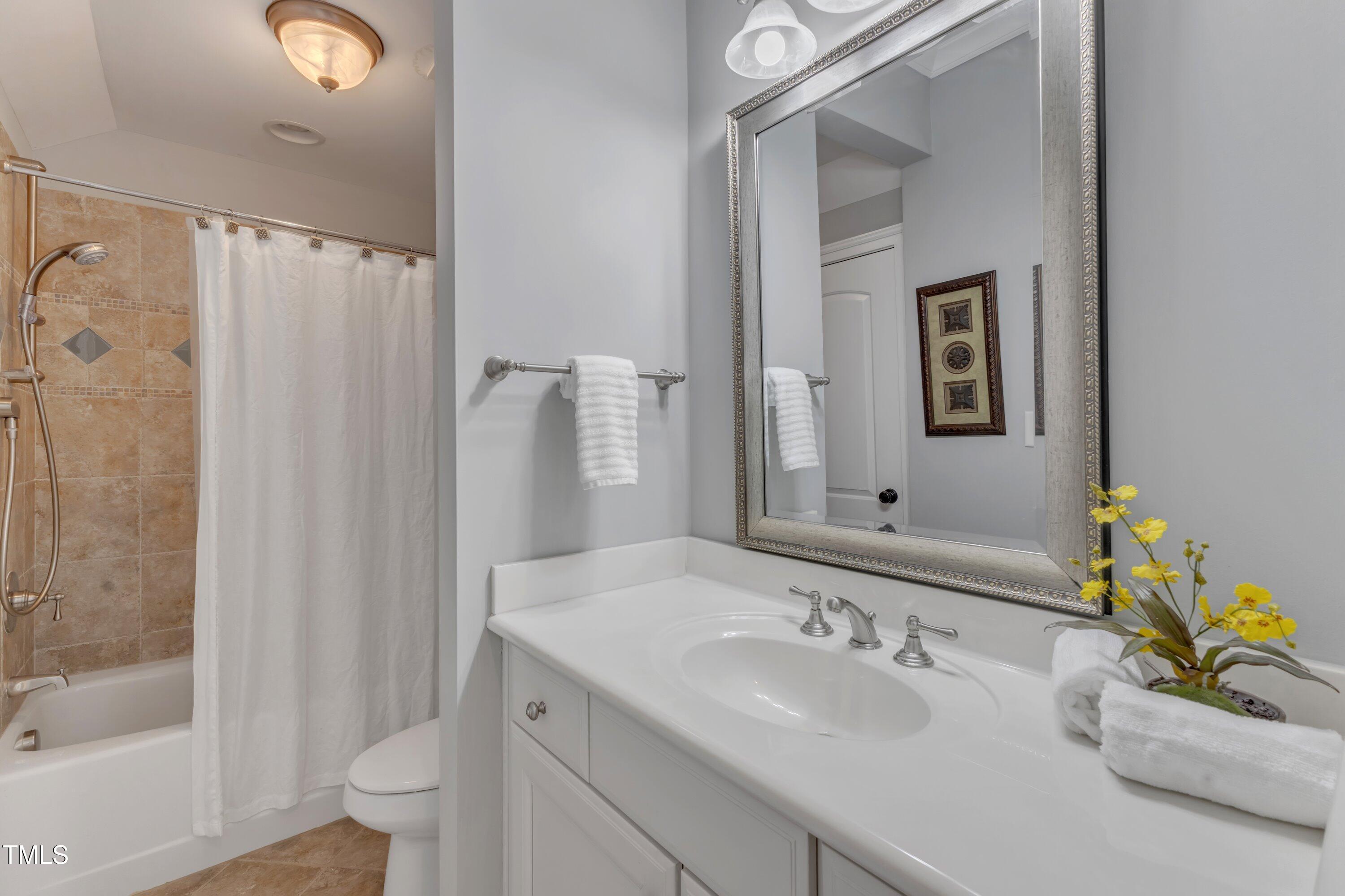 2117 Buckingham Road