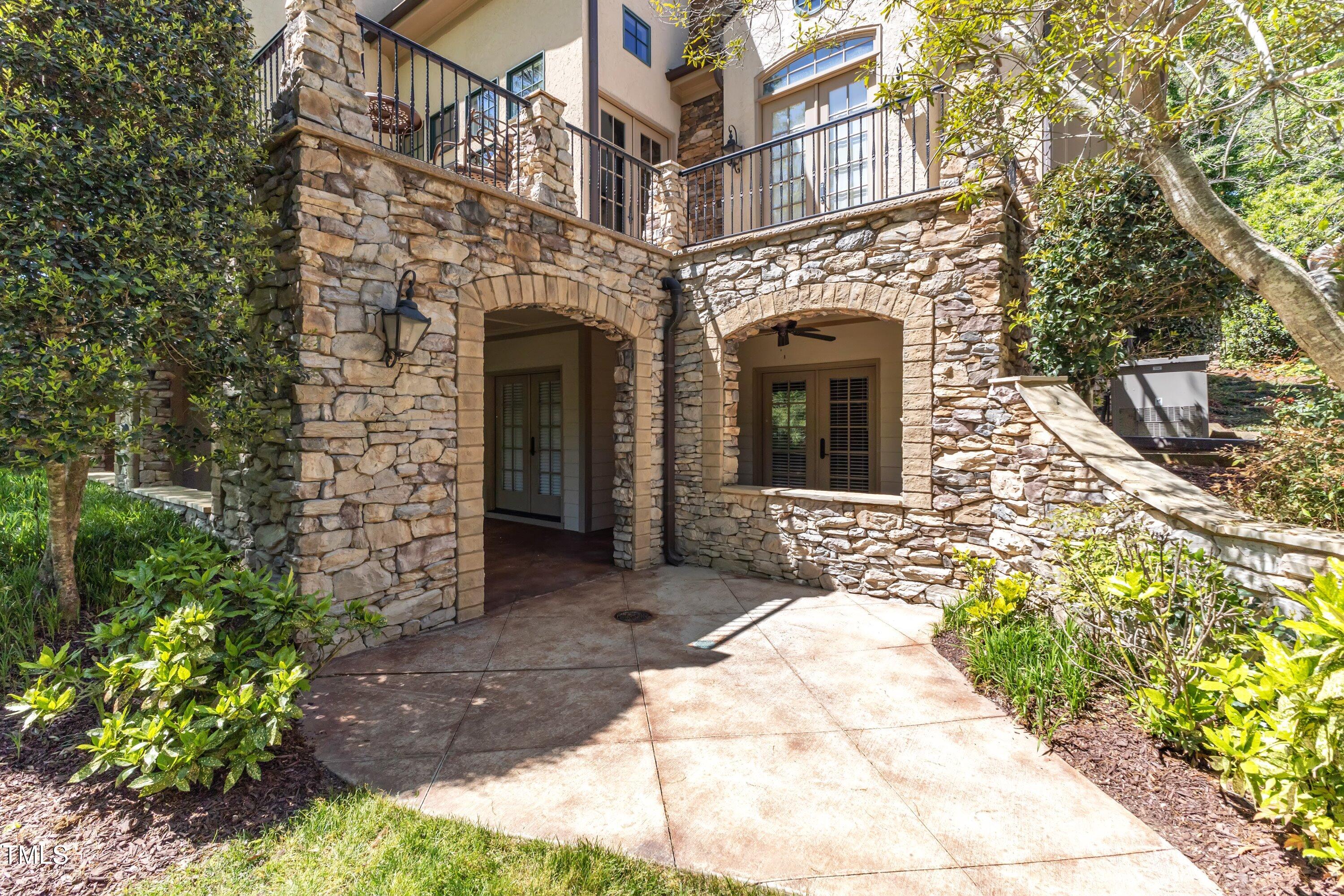 2117 Buckingham Road