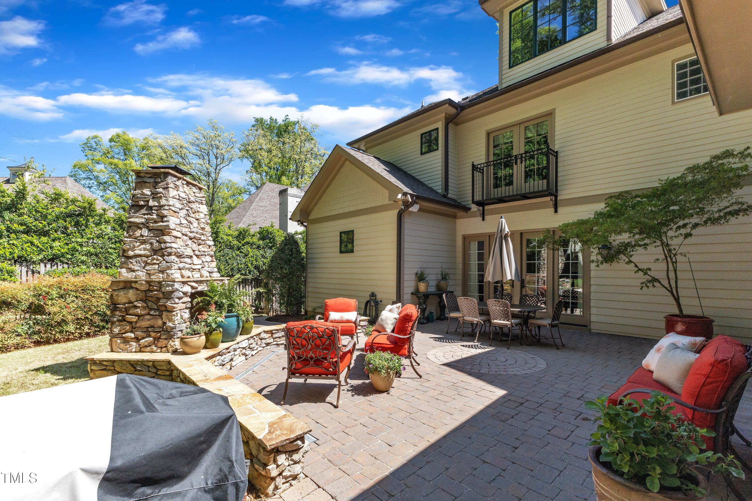 2117 Buckingham Road