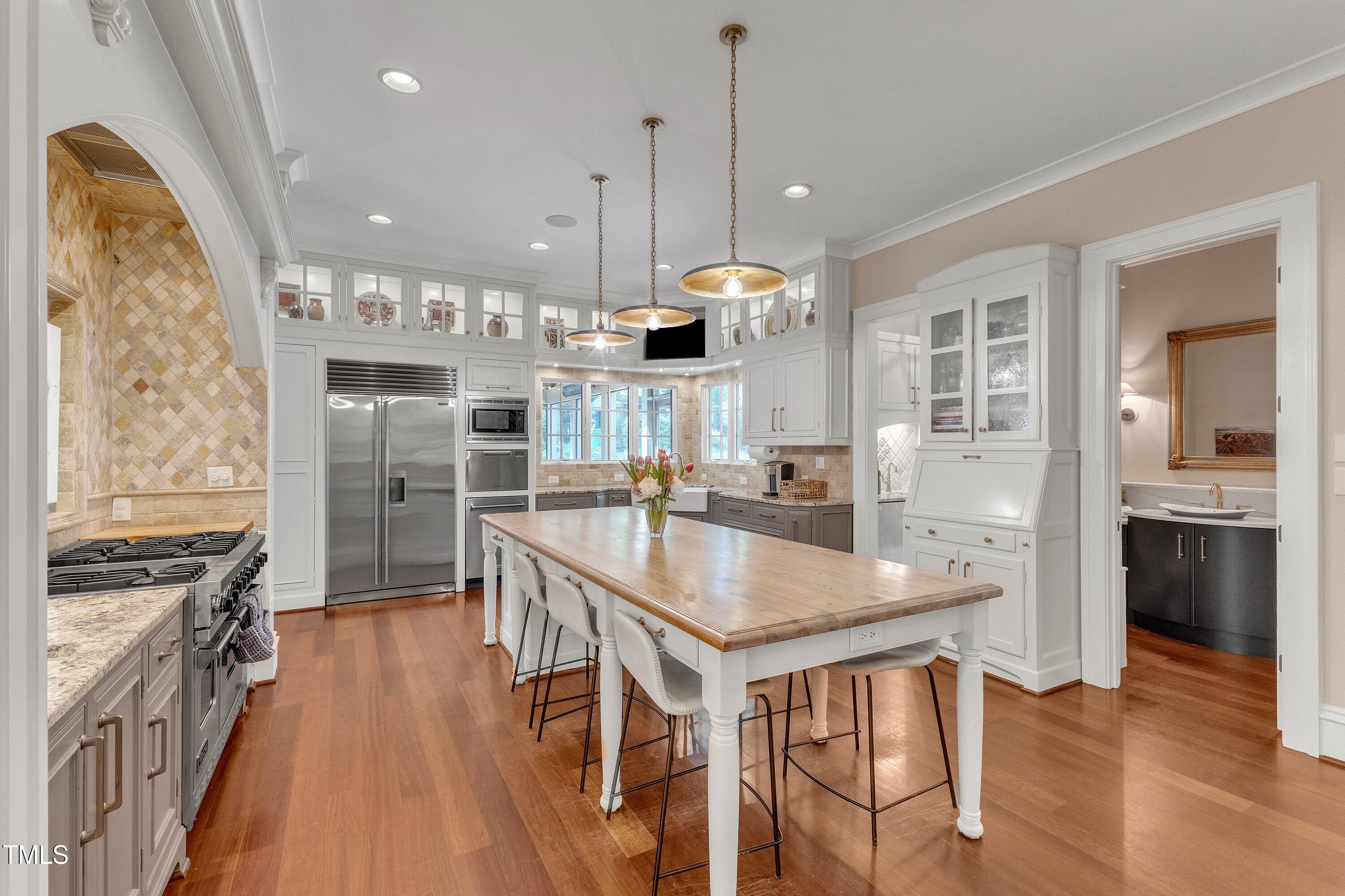 2117 Buckingham Road