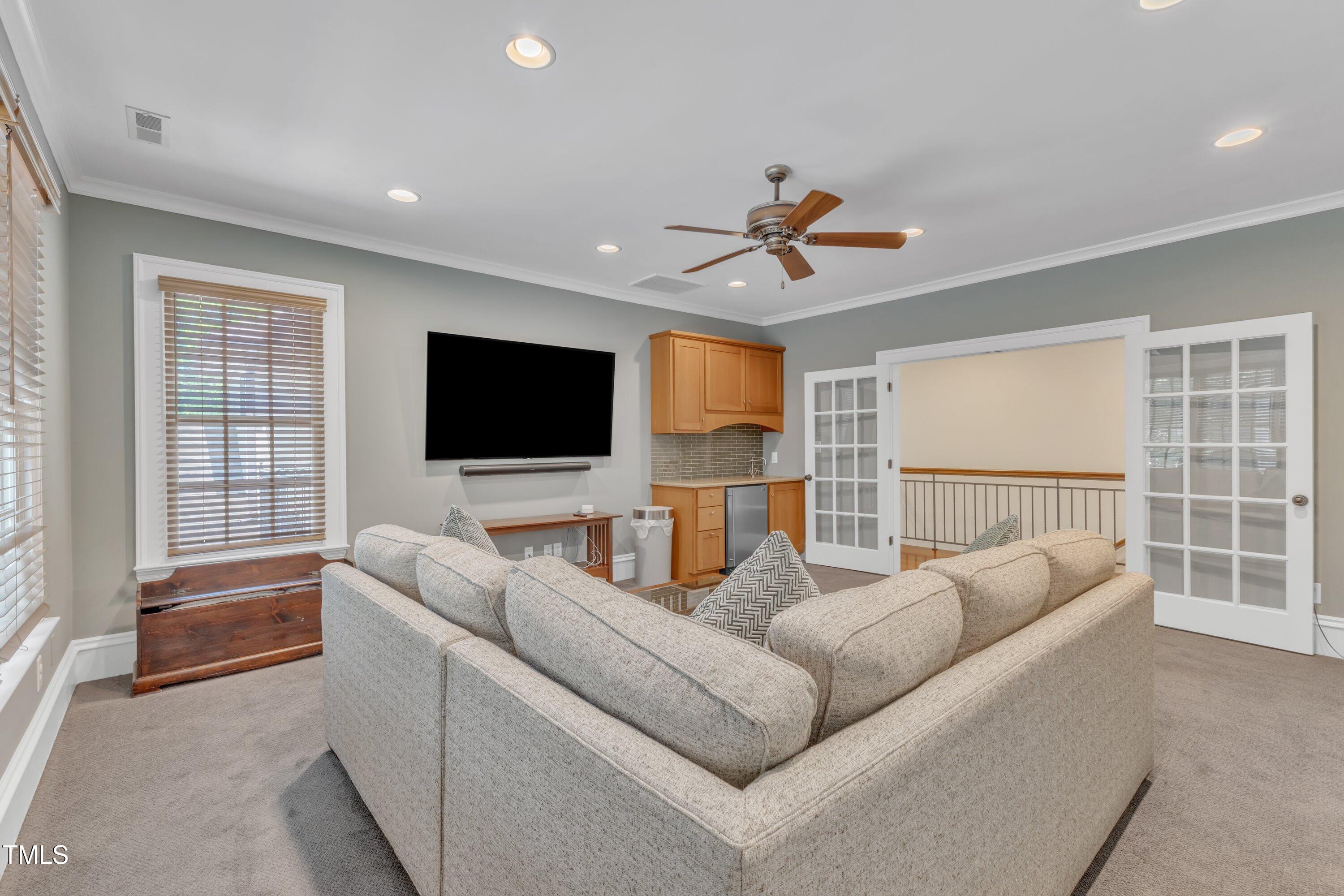 2117 Buckingham Road