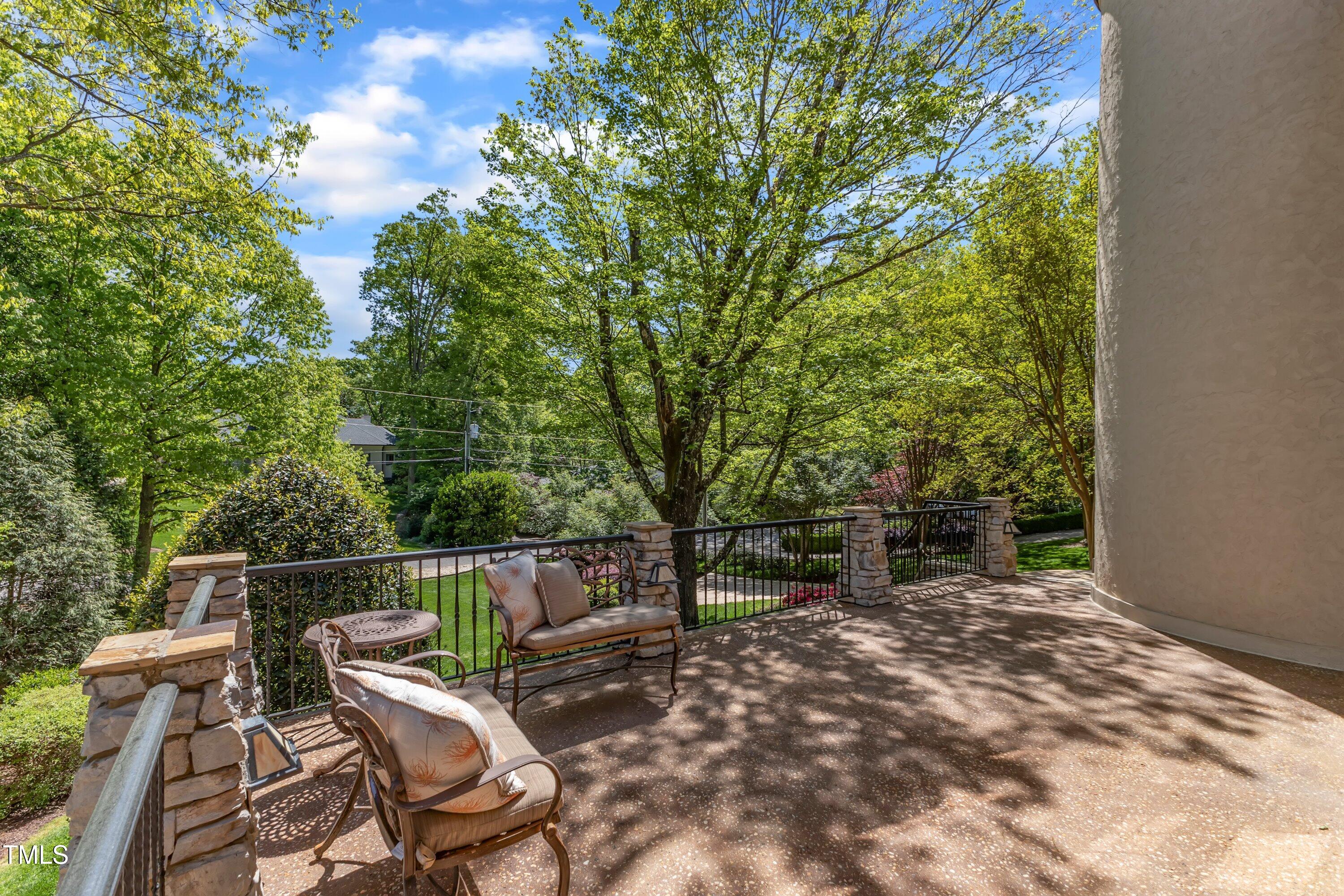 2117 Buckingham Road