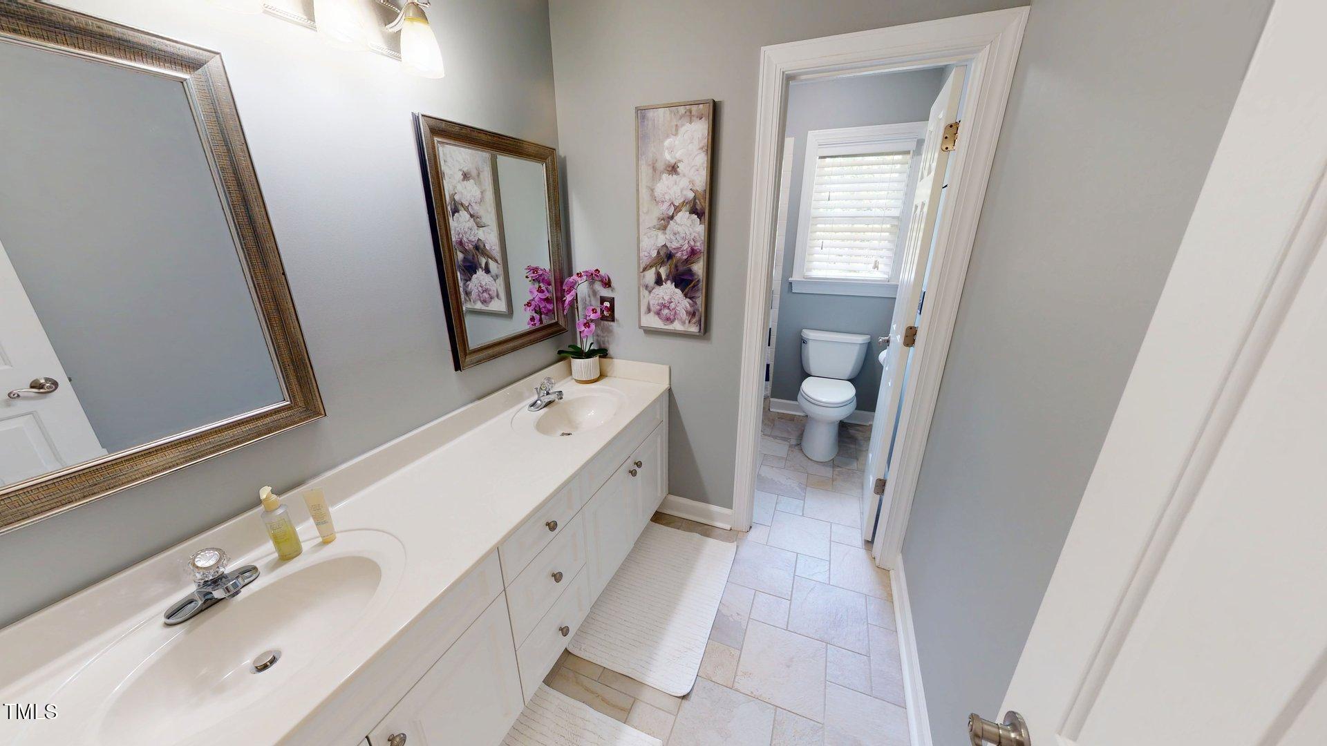 5305 Balmy Dawn Court