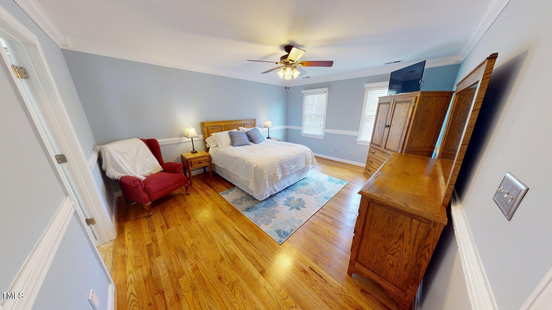 5305 Balmy Dawn Court