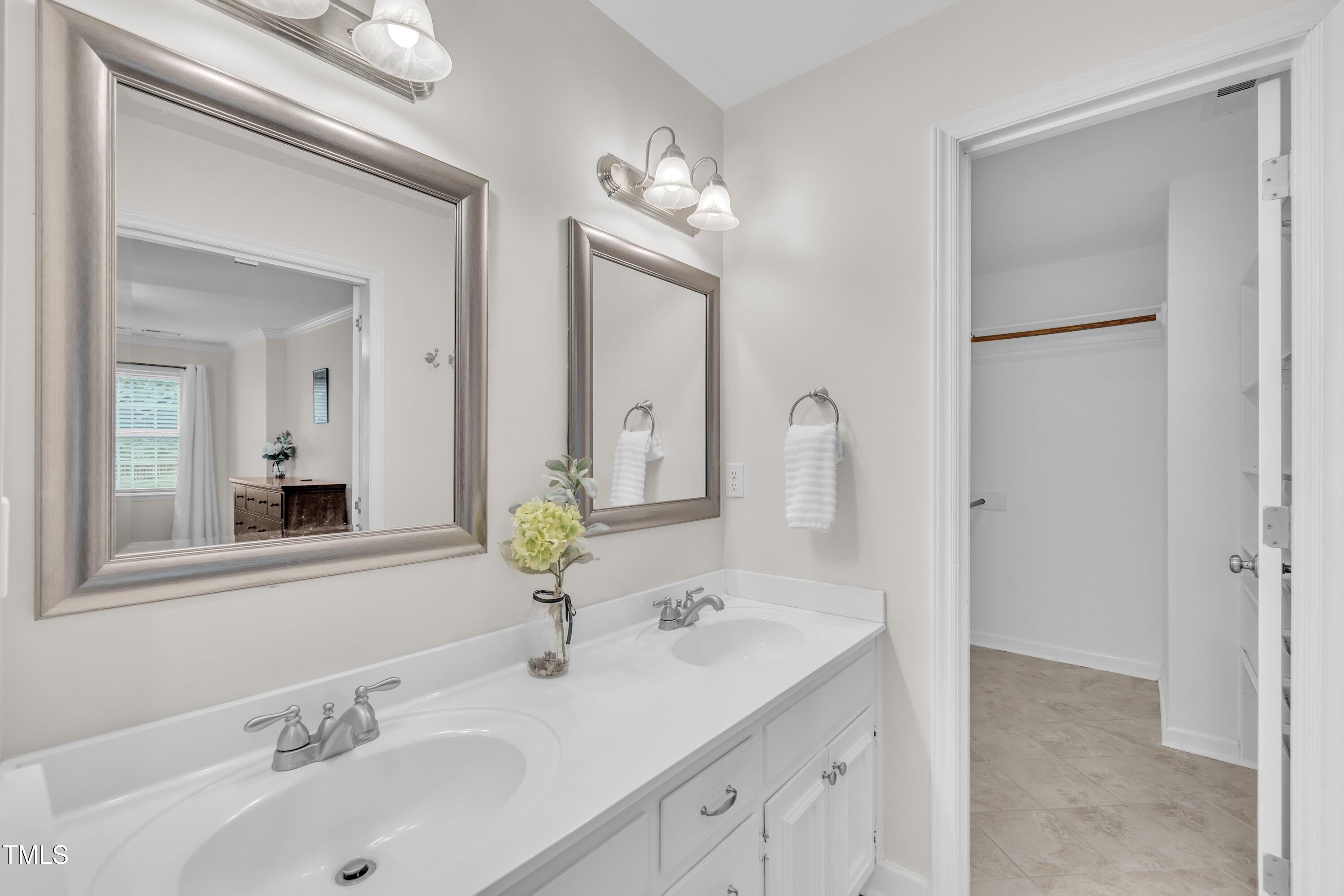 7405 Chippenham Court