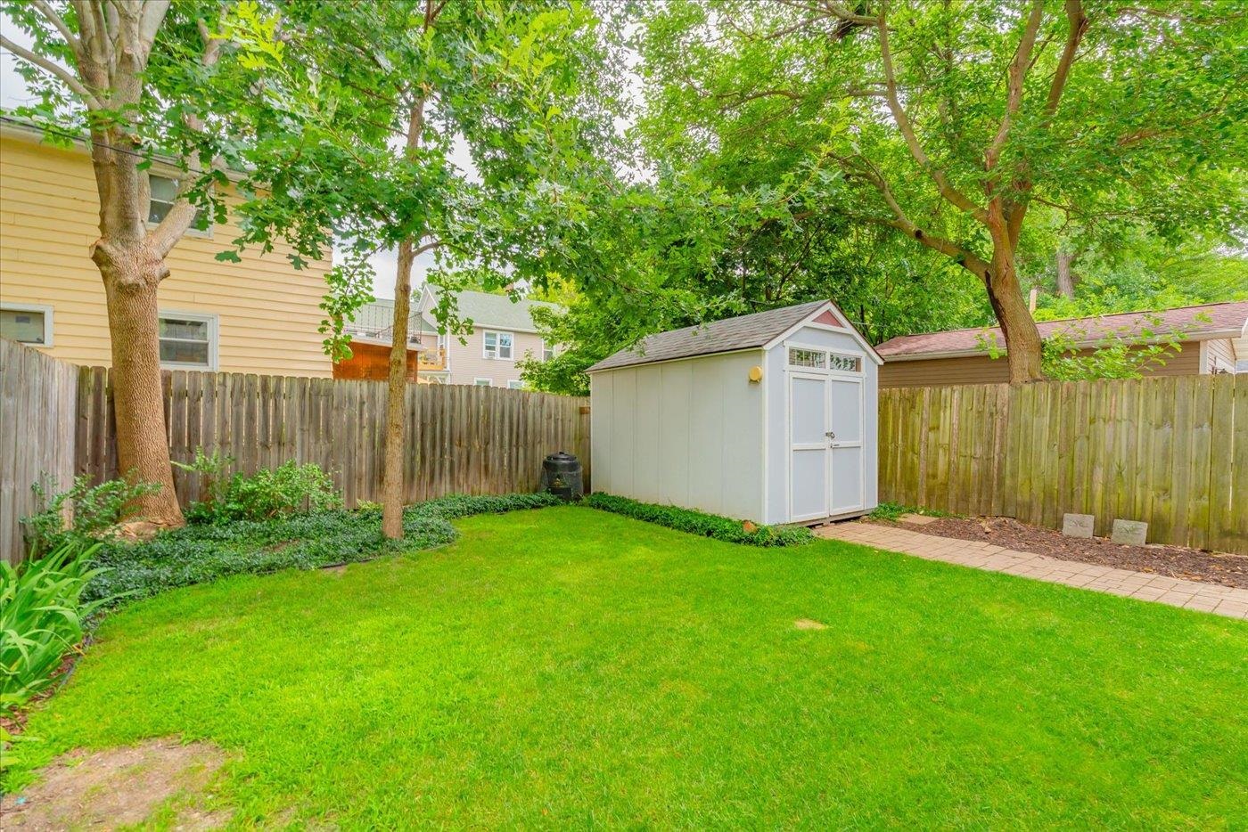 121 N Ingersoll Street