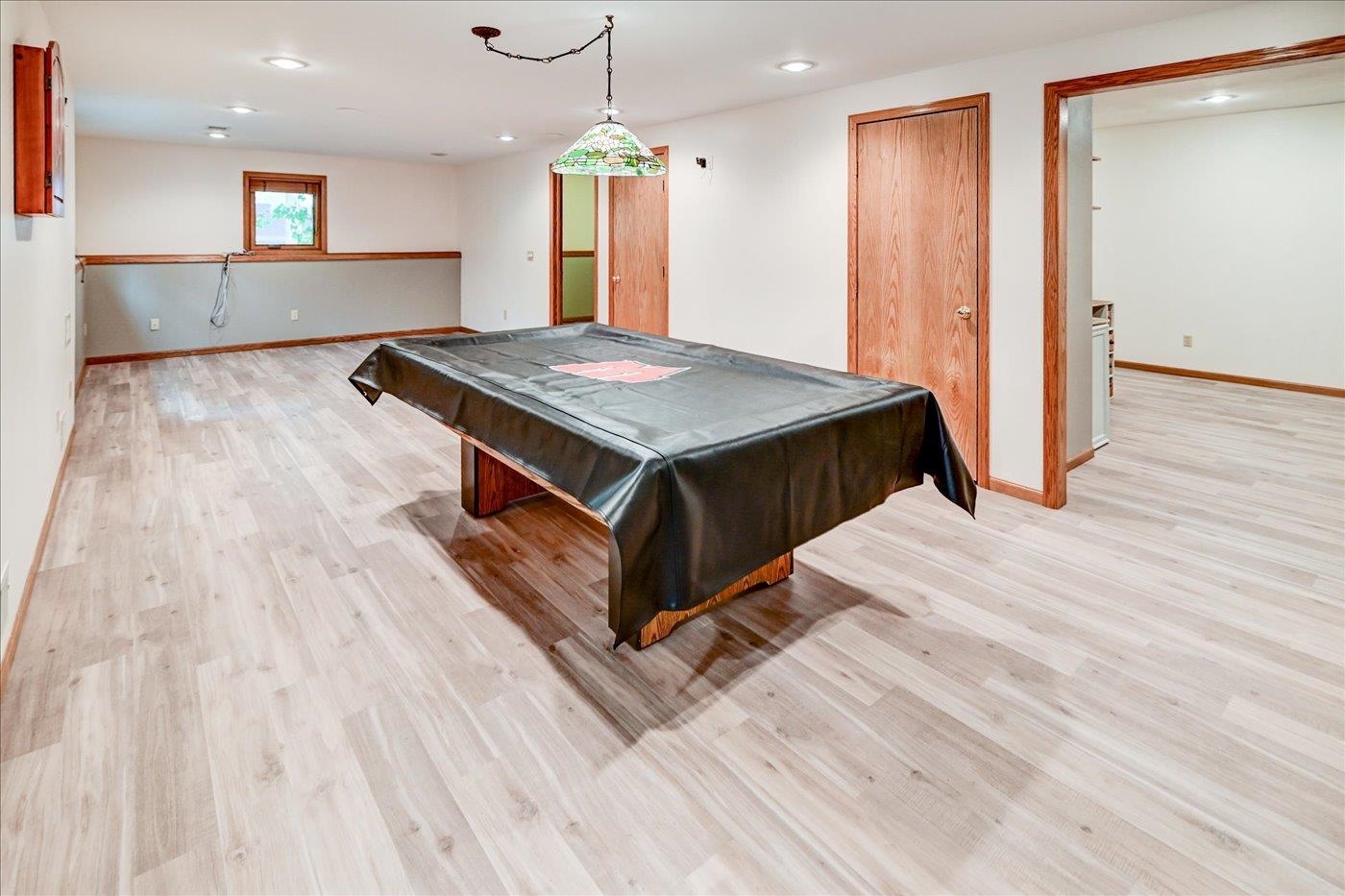 950 Sauk Ridge Trail