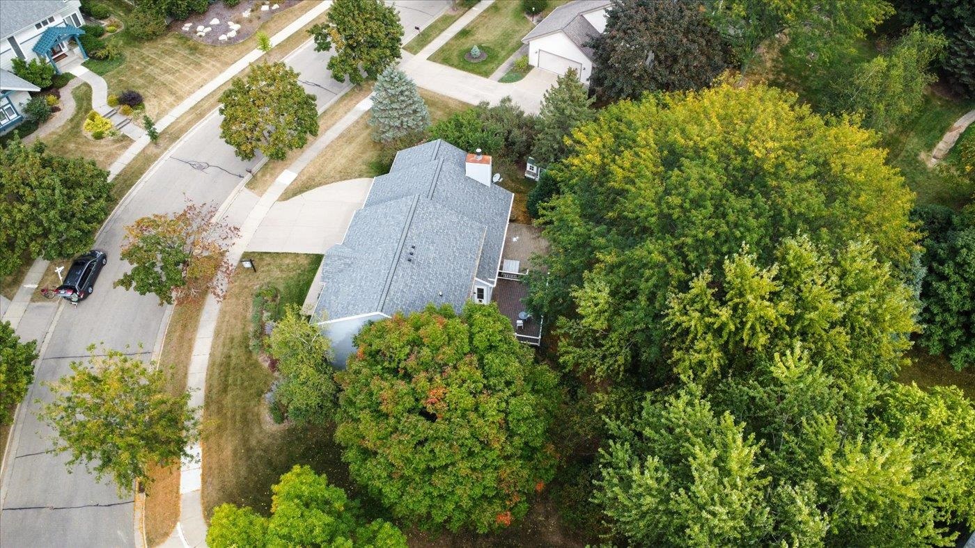 950 Sauk Ridge Trail