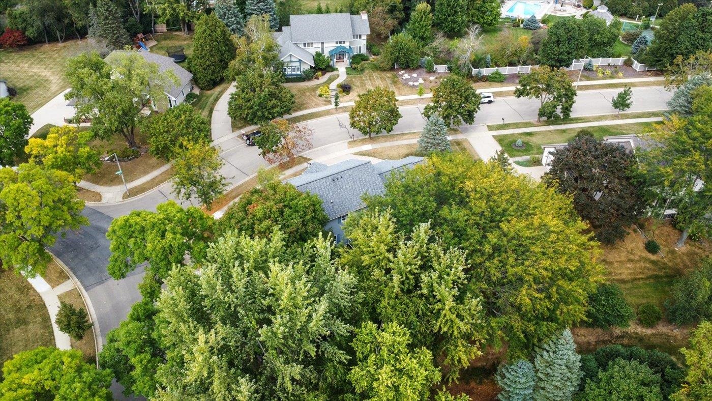 950 Sauk Ridge Trail