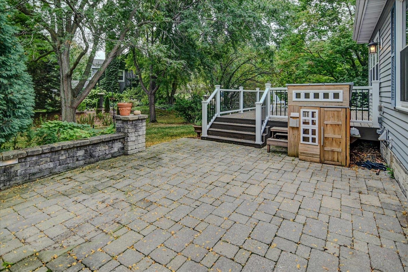 950 Sauk Ridge Trail
