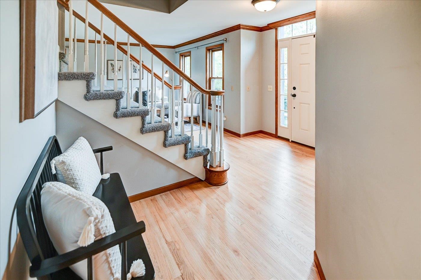 950 Sauk Ridge Trail