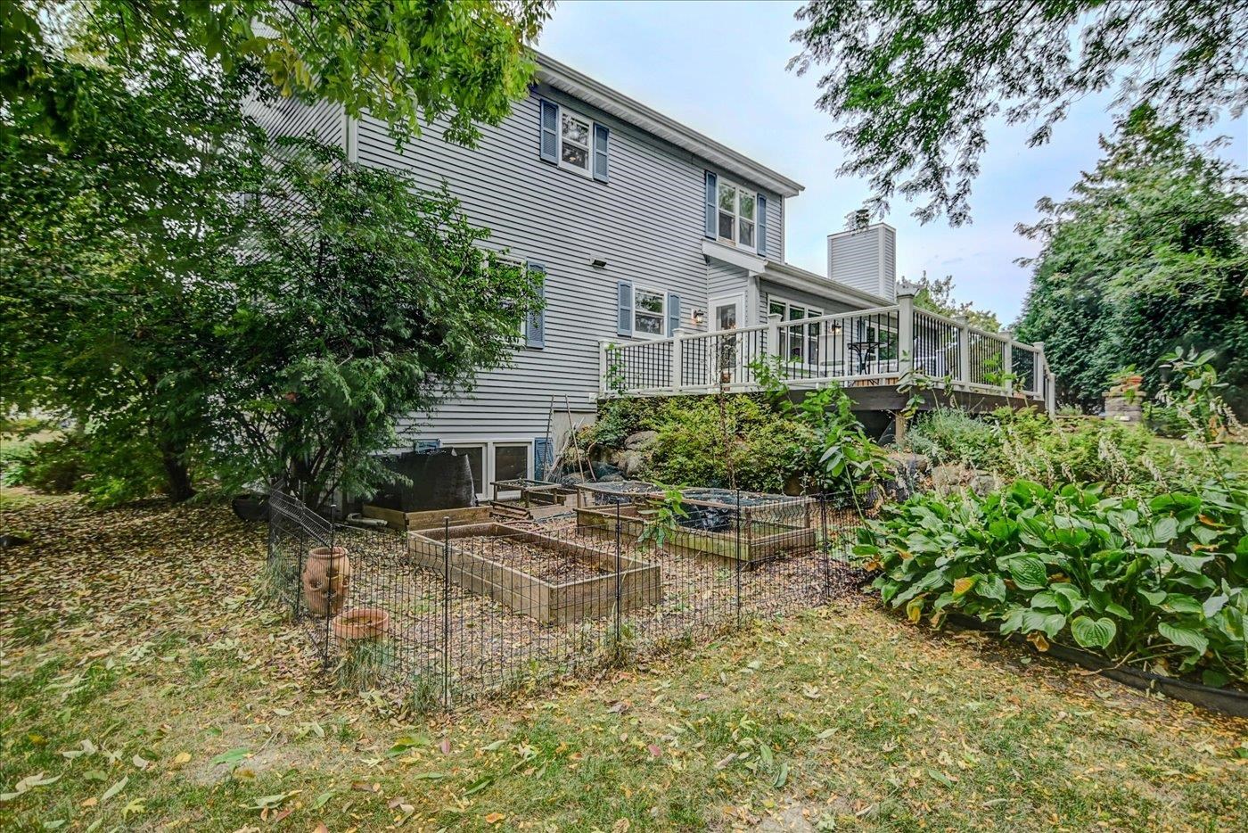 950 Sauk Ridge Trail