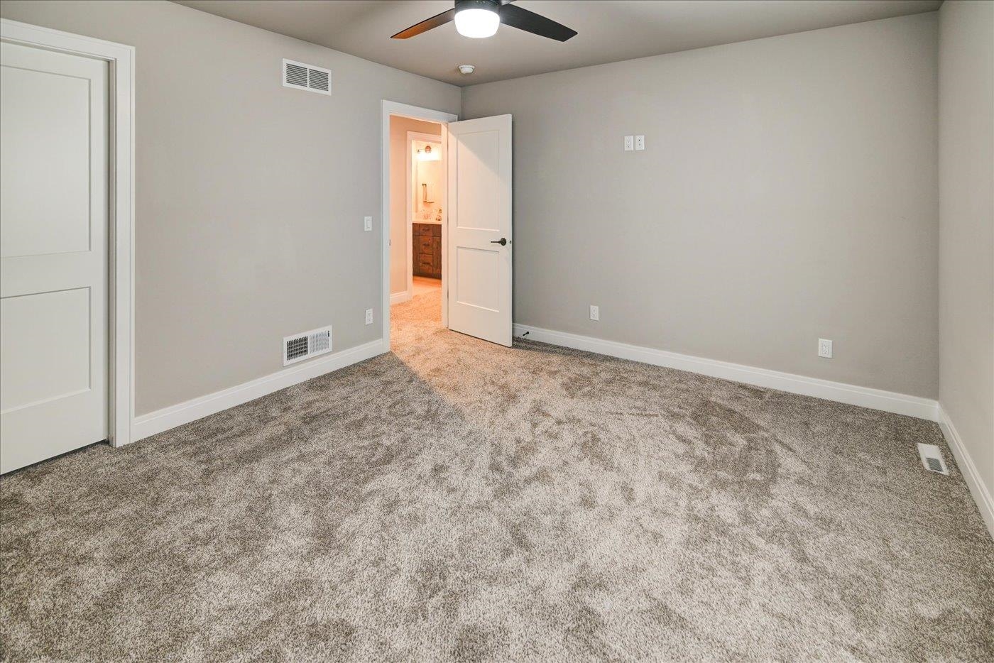 822 Walter Run