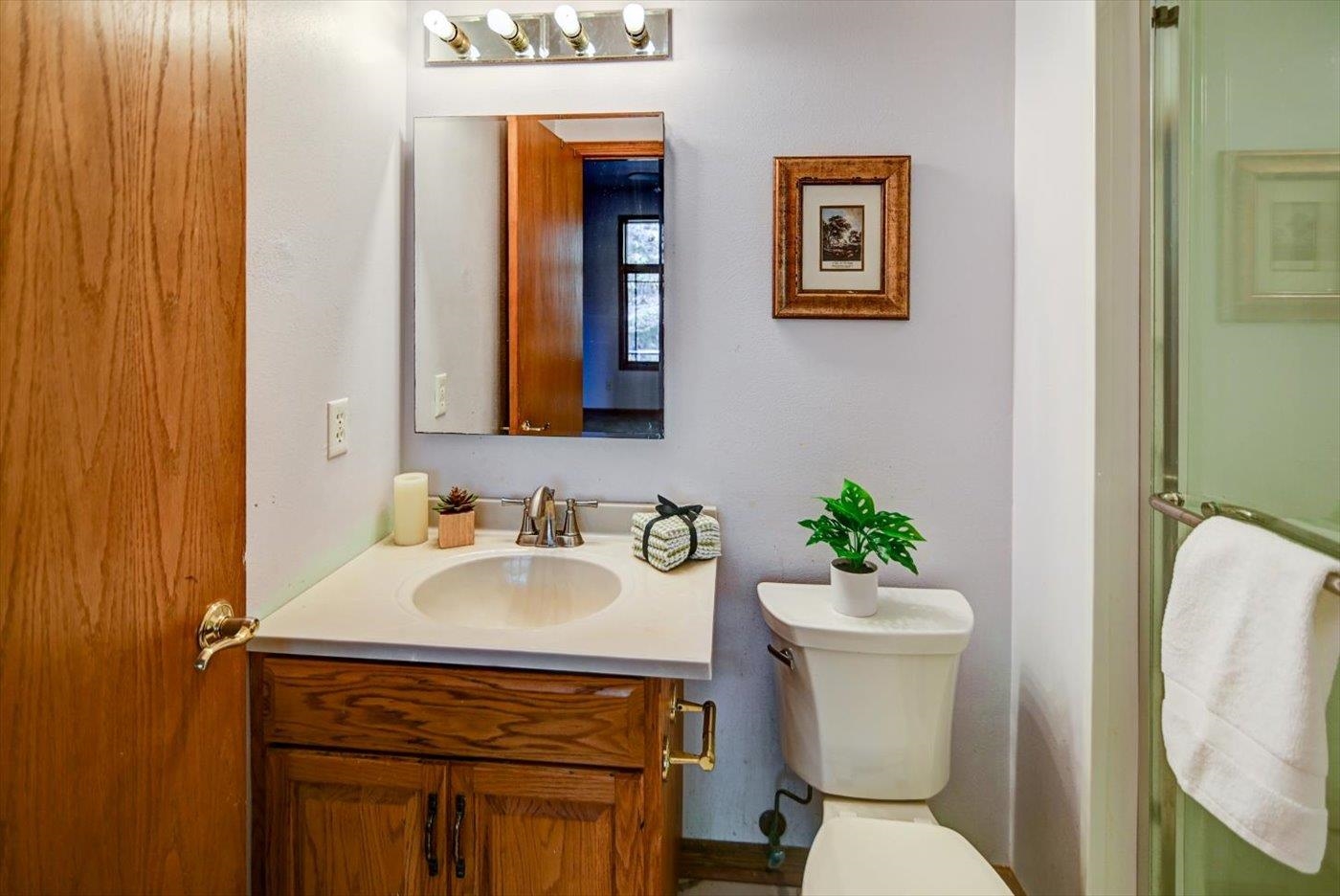 33 Deer Point Trail