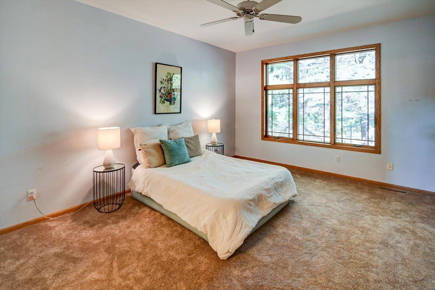 33 Deer Point Trail