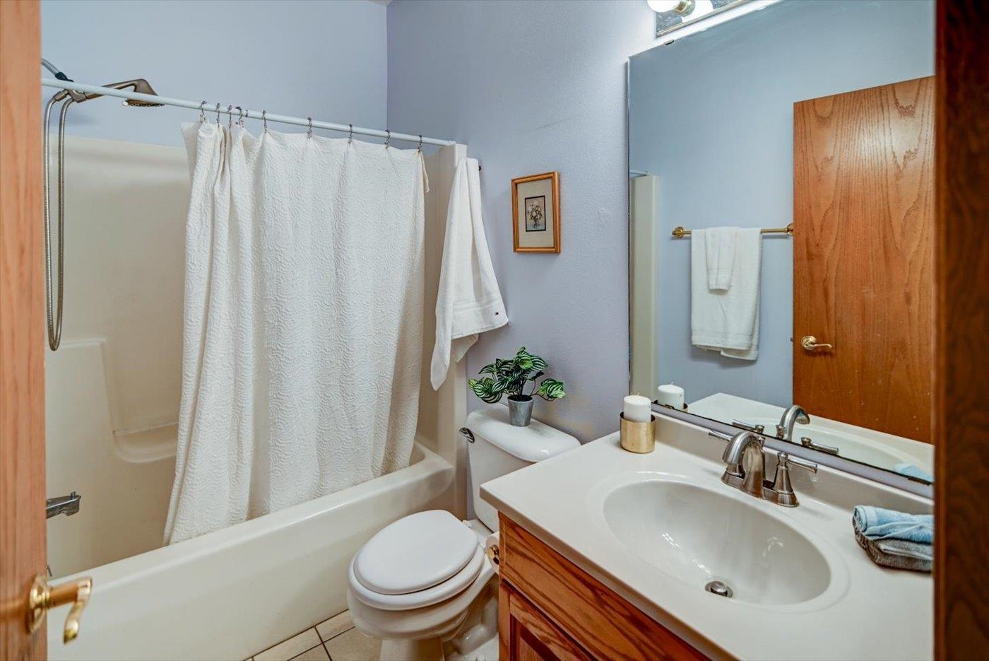 33 Deer Point Trail