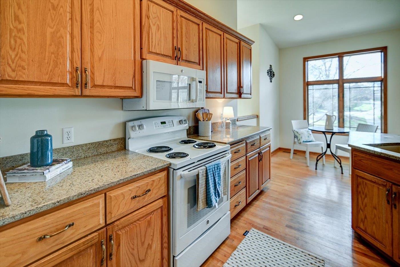 33 Deer Point Trail