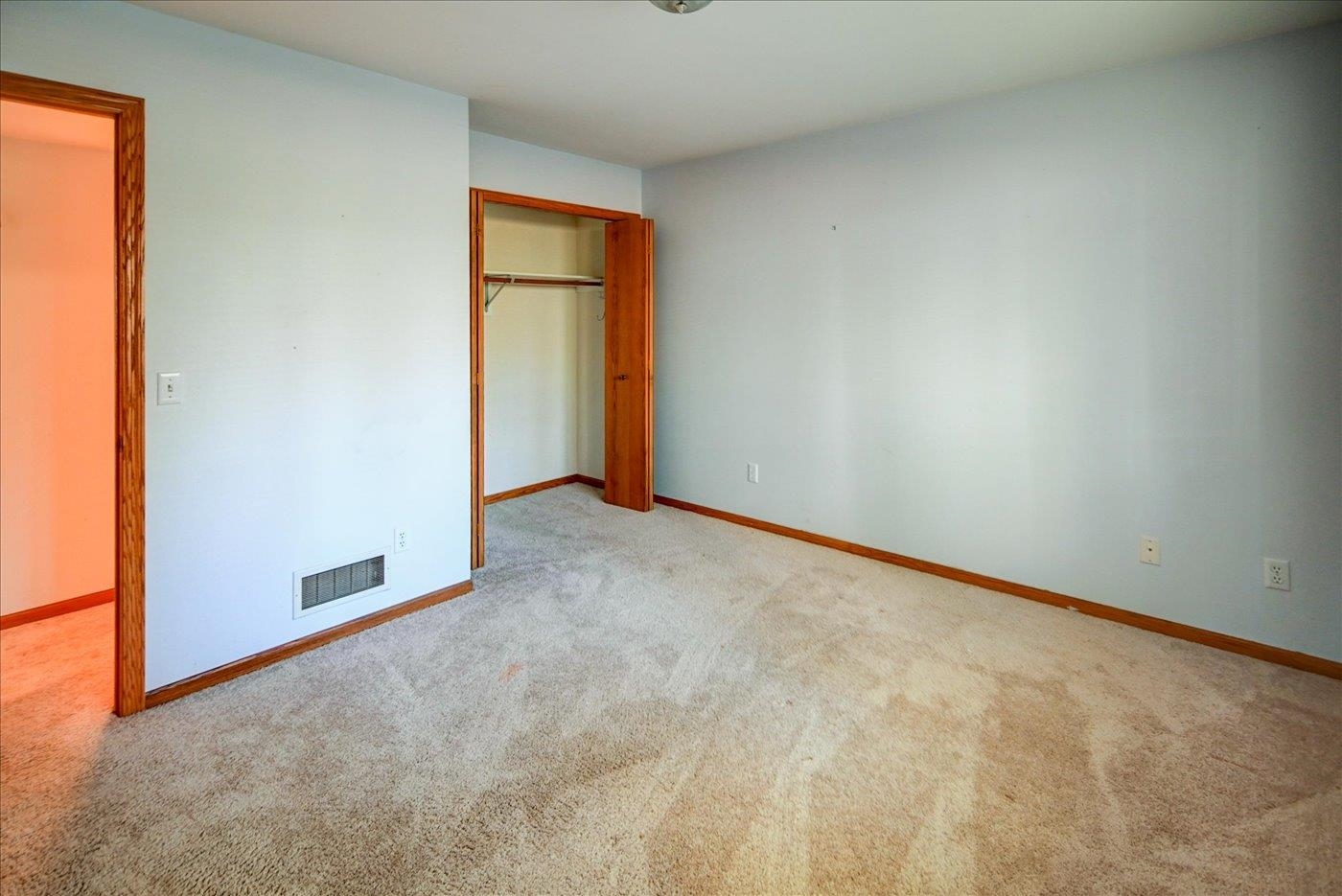 33 Deer Point Trail