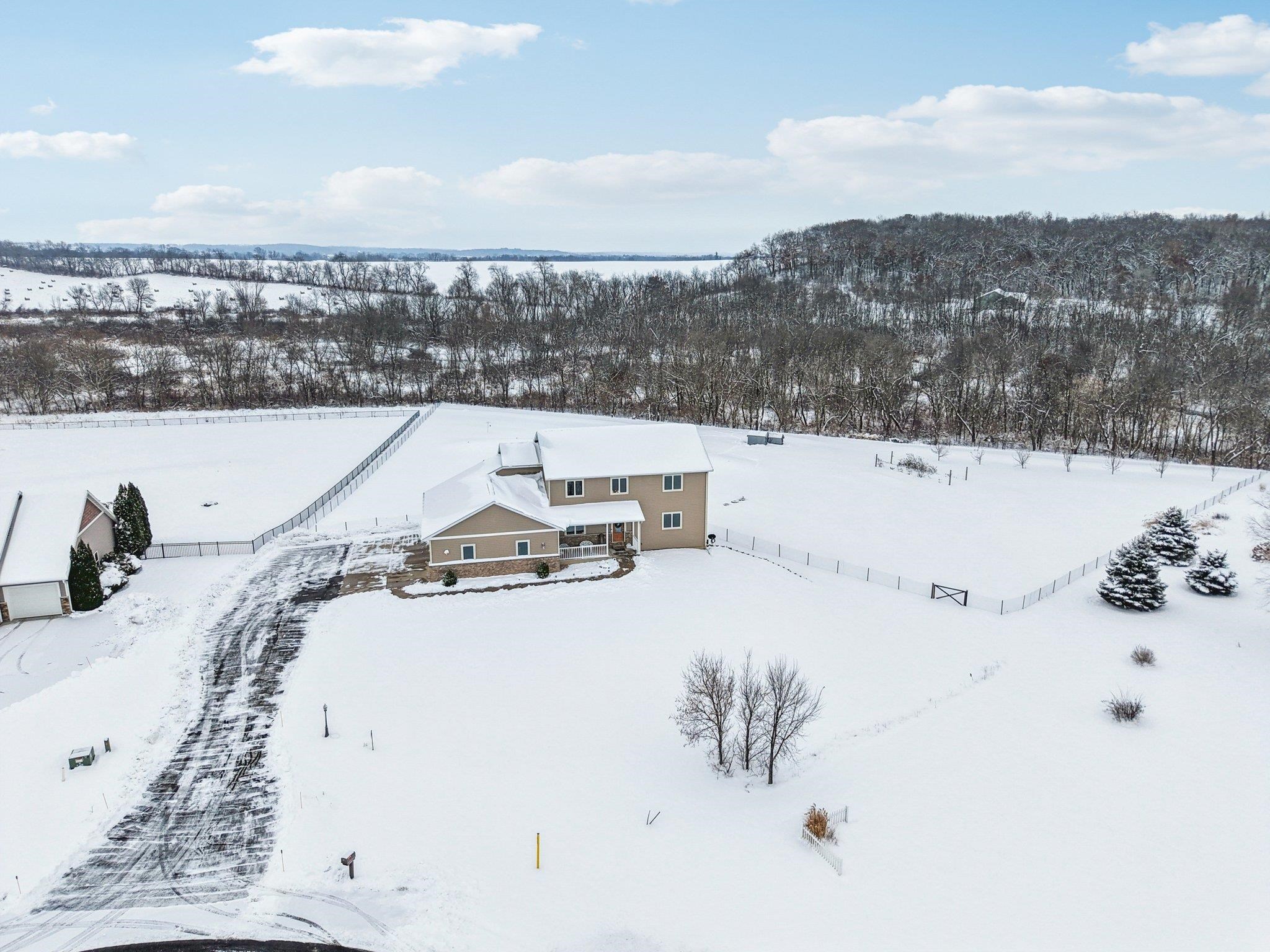 N8544 Story Ridge Court