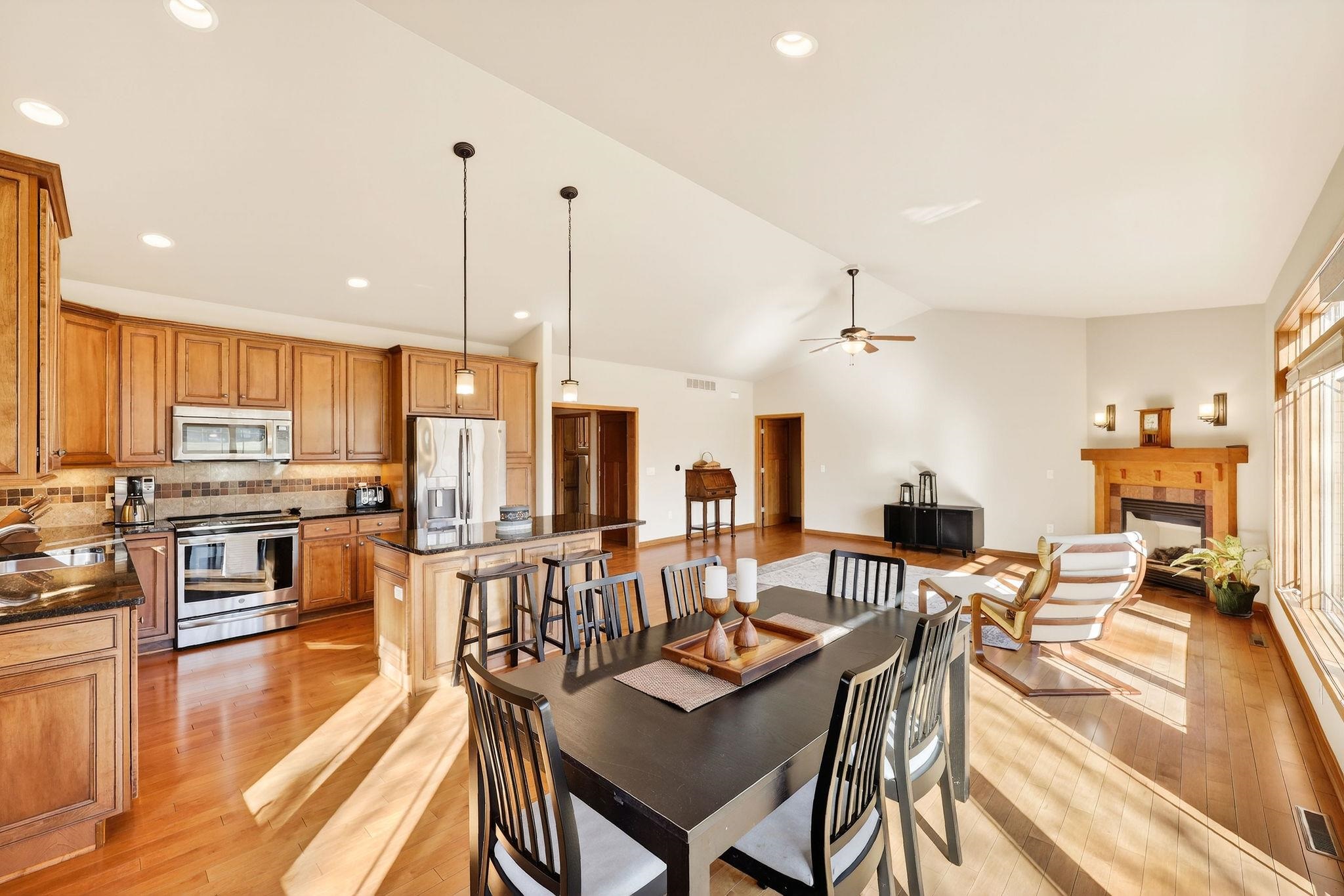 2417 Jeffy Trail