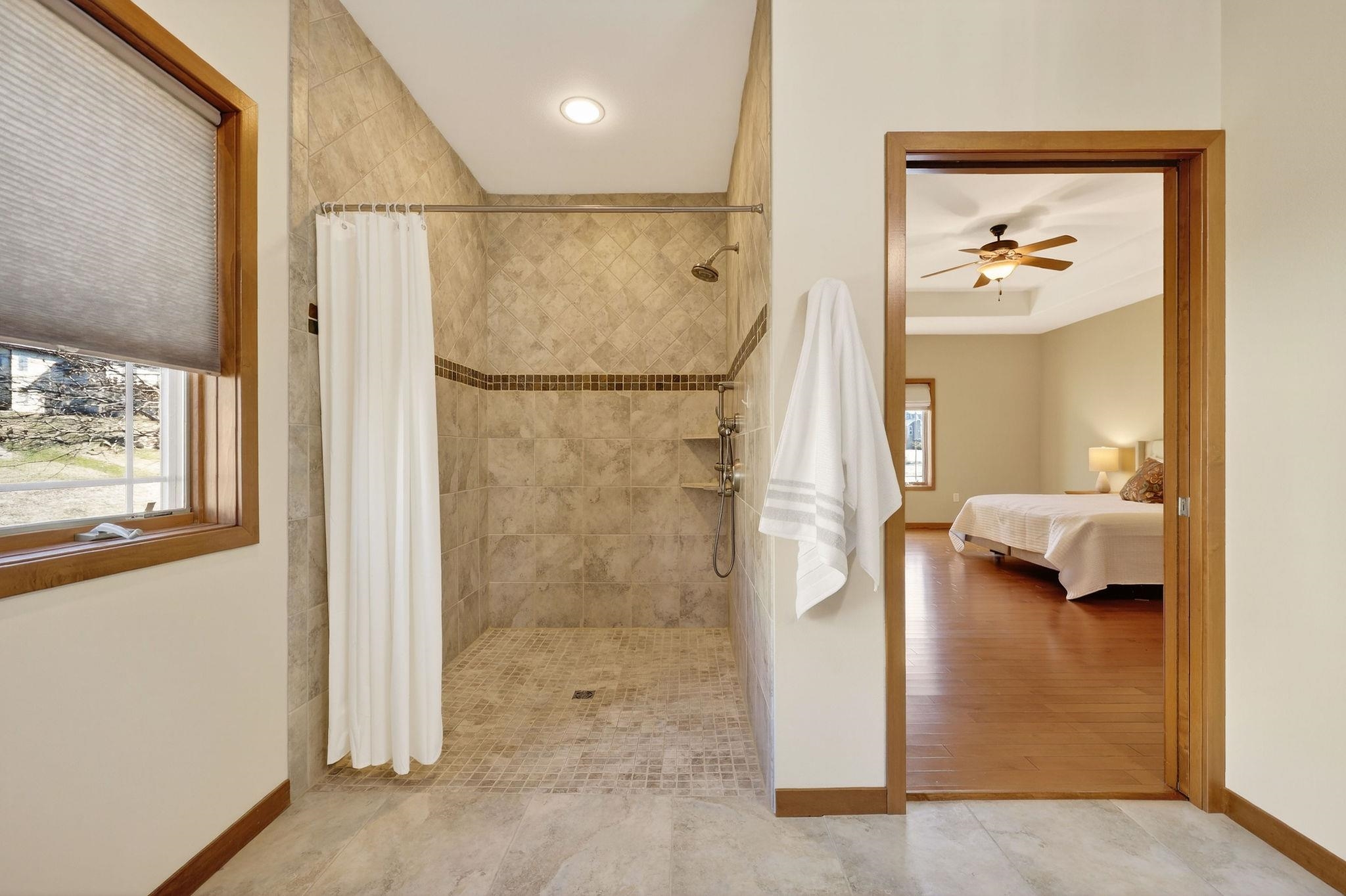 2417 Jeffy Trail