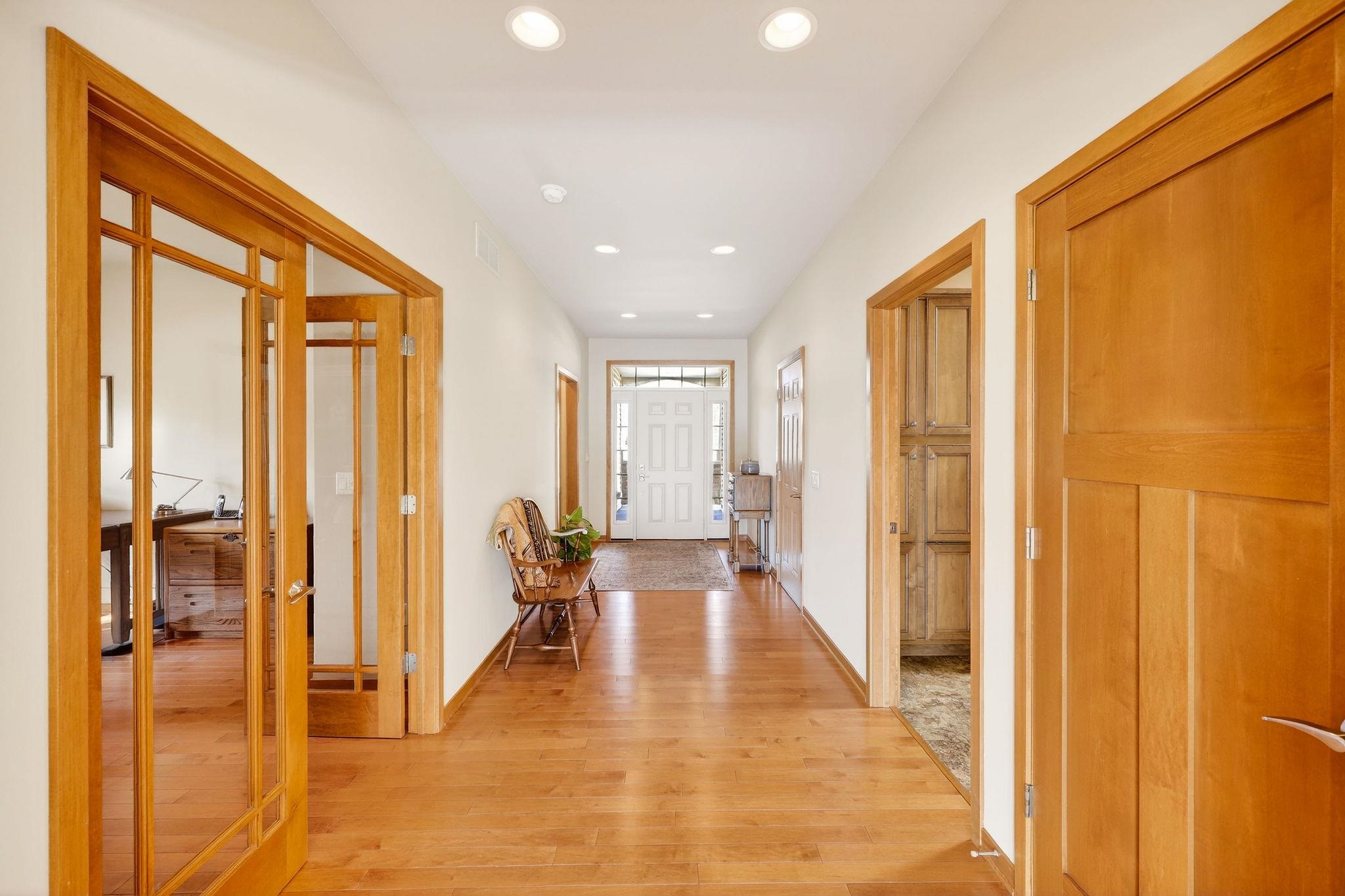 2417 Jeffy Trail