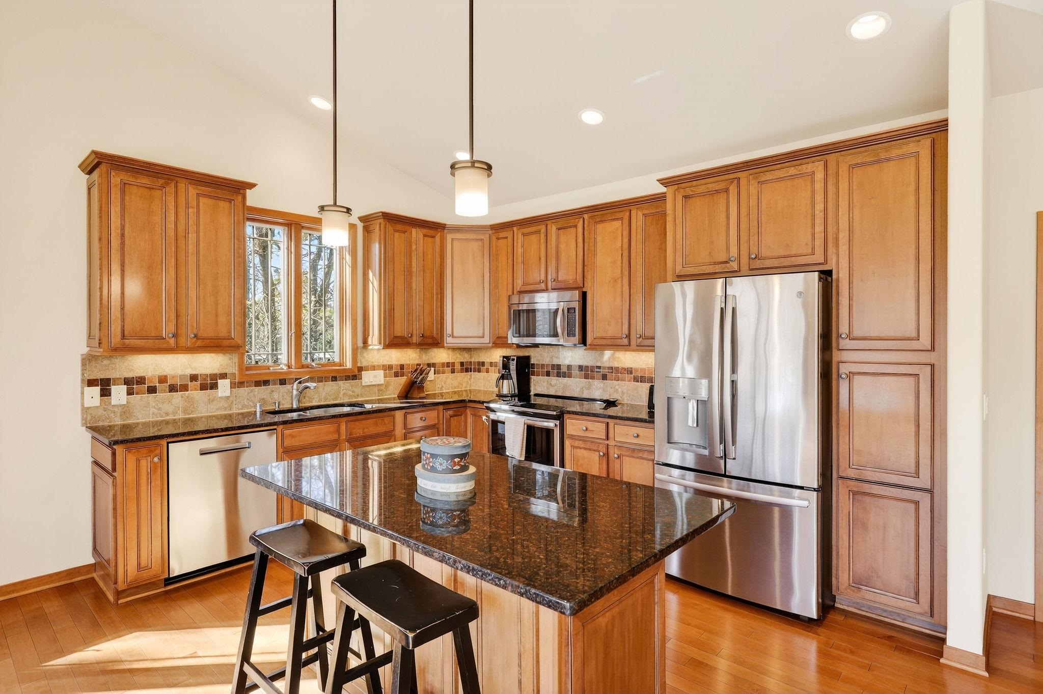 2417 Jeffy Trail